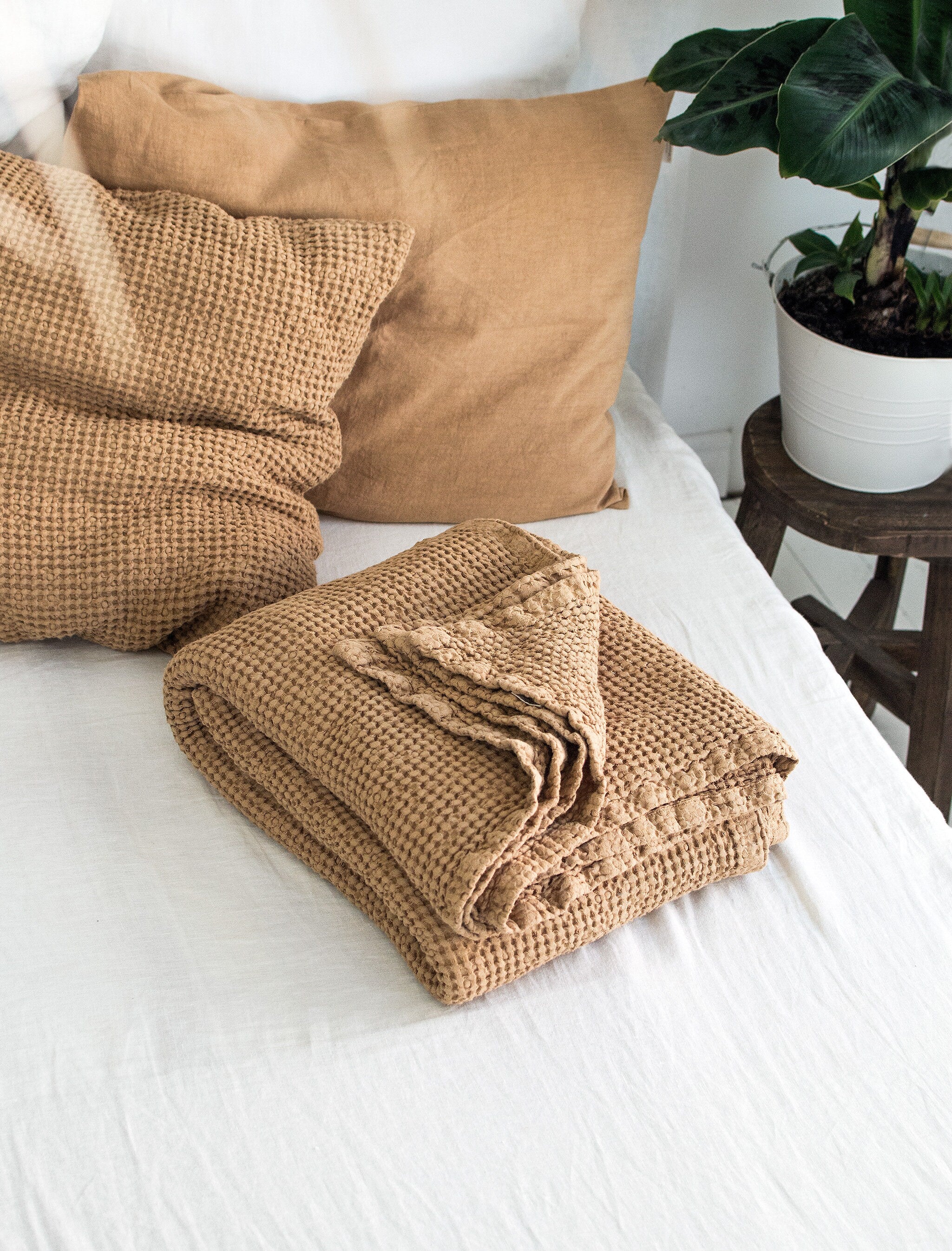 Waffle Blanket in Peanut