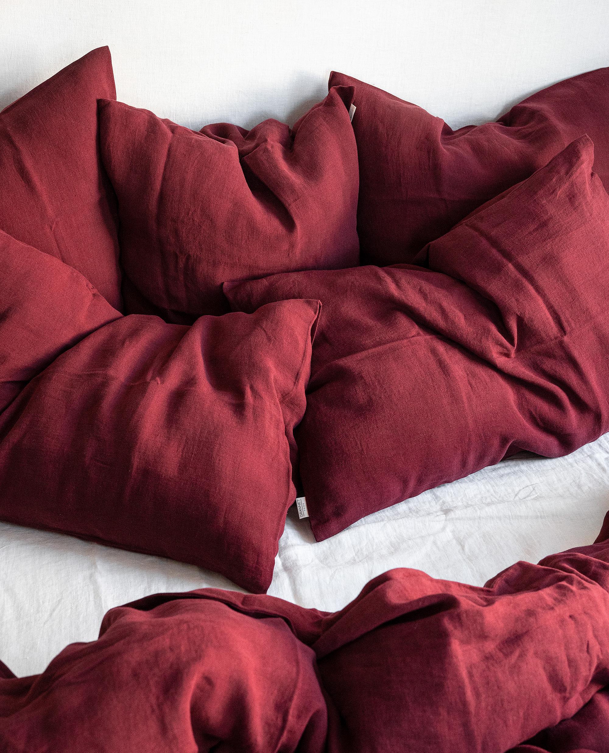 Linen Bedding Set in Maroon - Duvet Cover & 2 Pillowcases