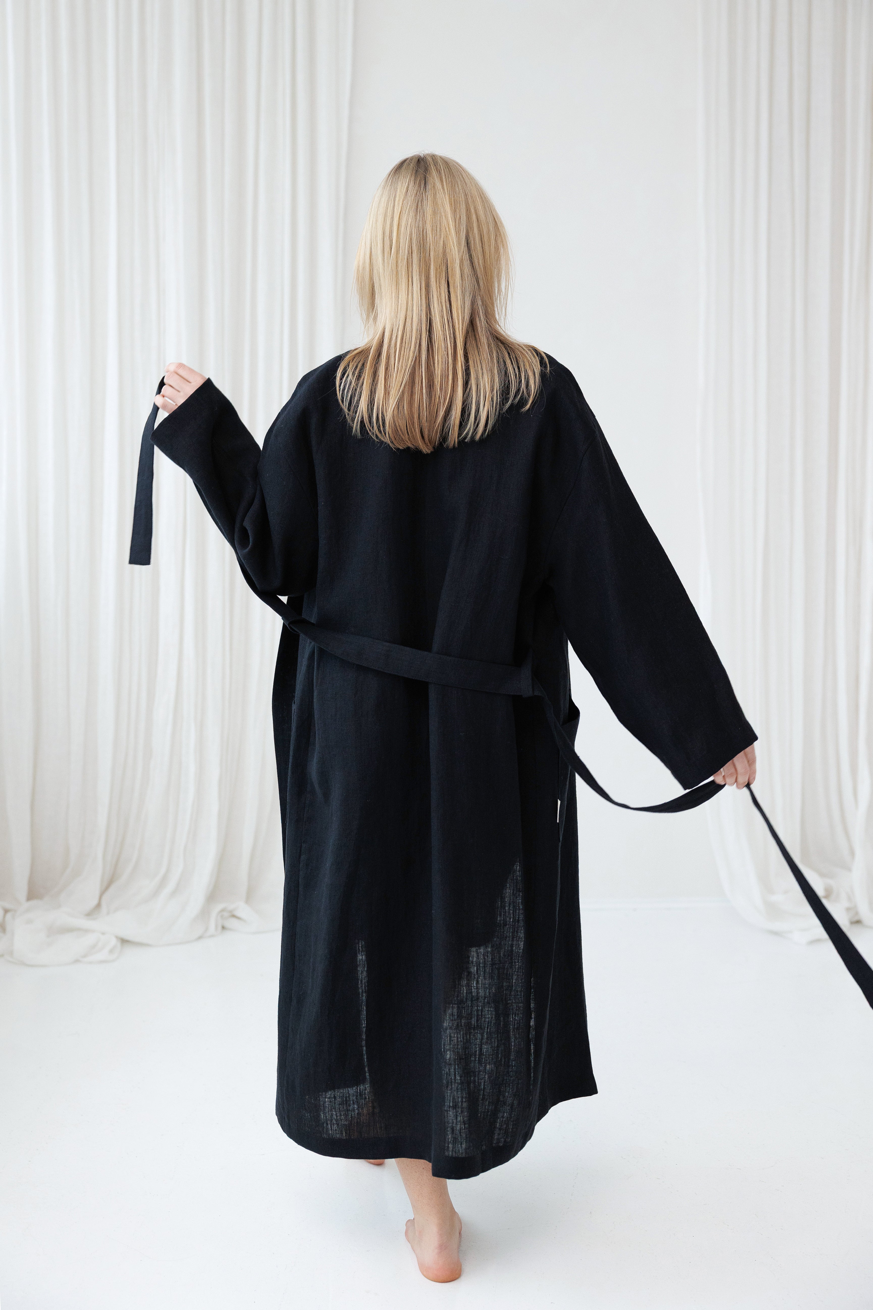 Linen Robe MILY in Space Black
