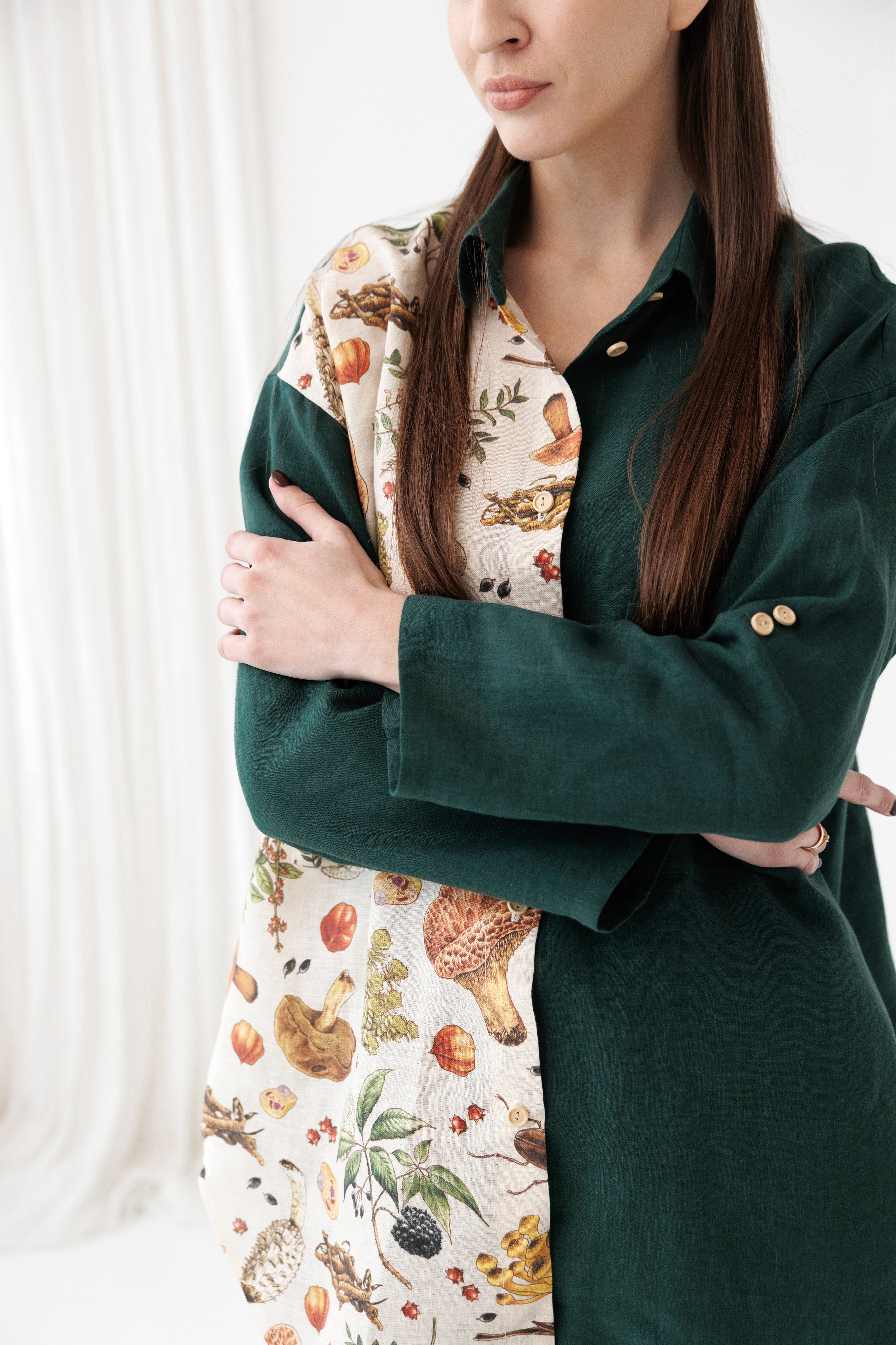 Oversized Linen Shirt SHROOMY in Jungle Green