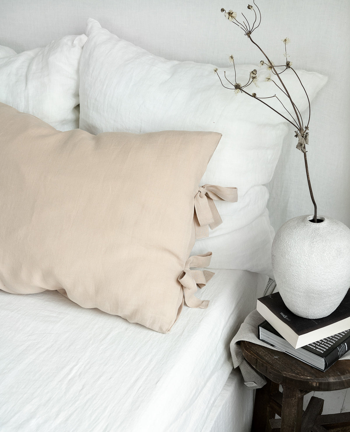 Linen Pillowcase with Ribbon Ties