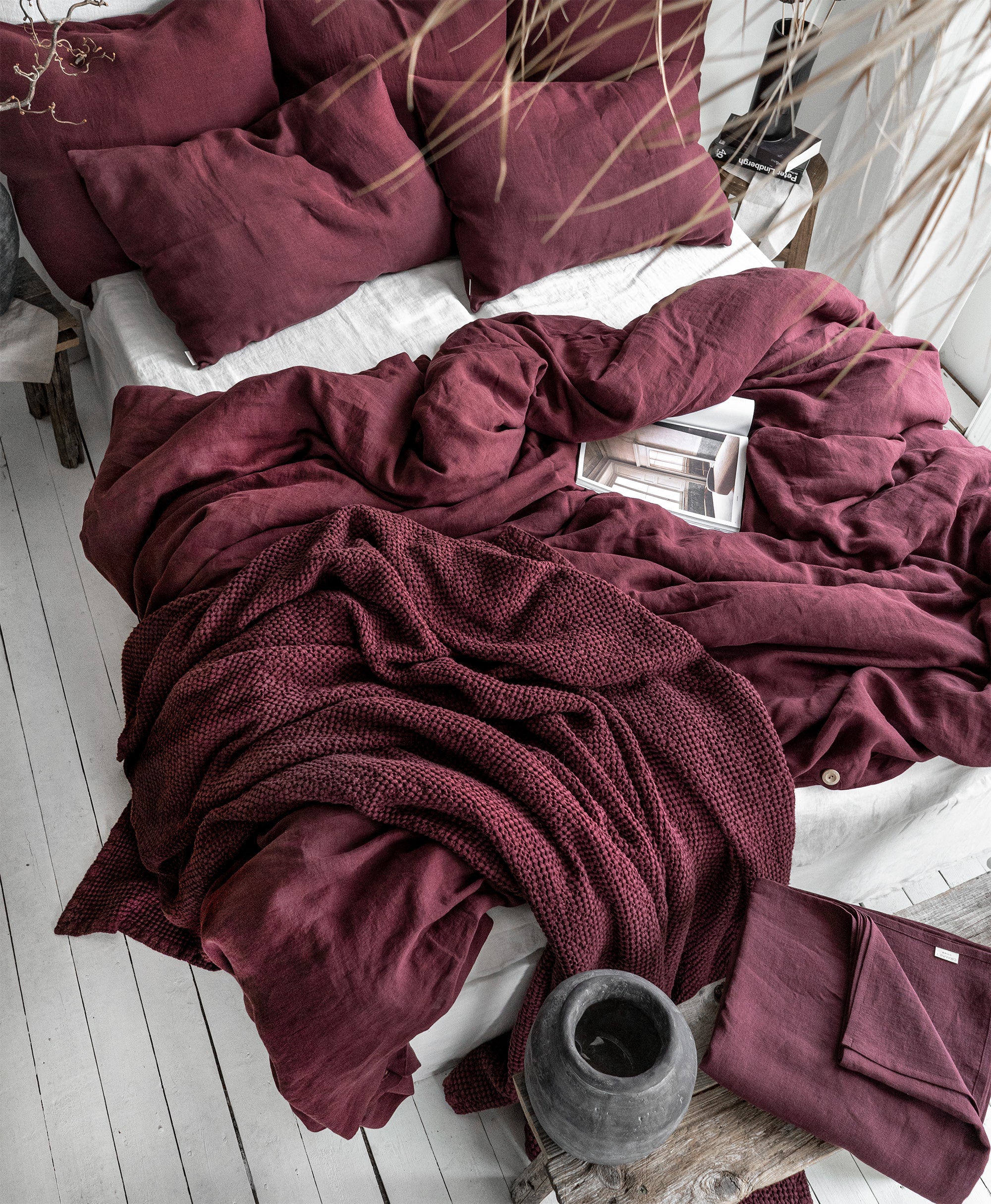 Linen Bedding Set in Burgundy - Duvet Cover & 2 Pillowcases