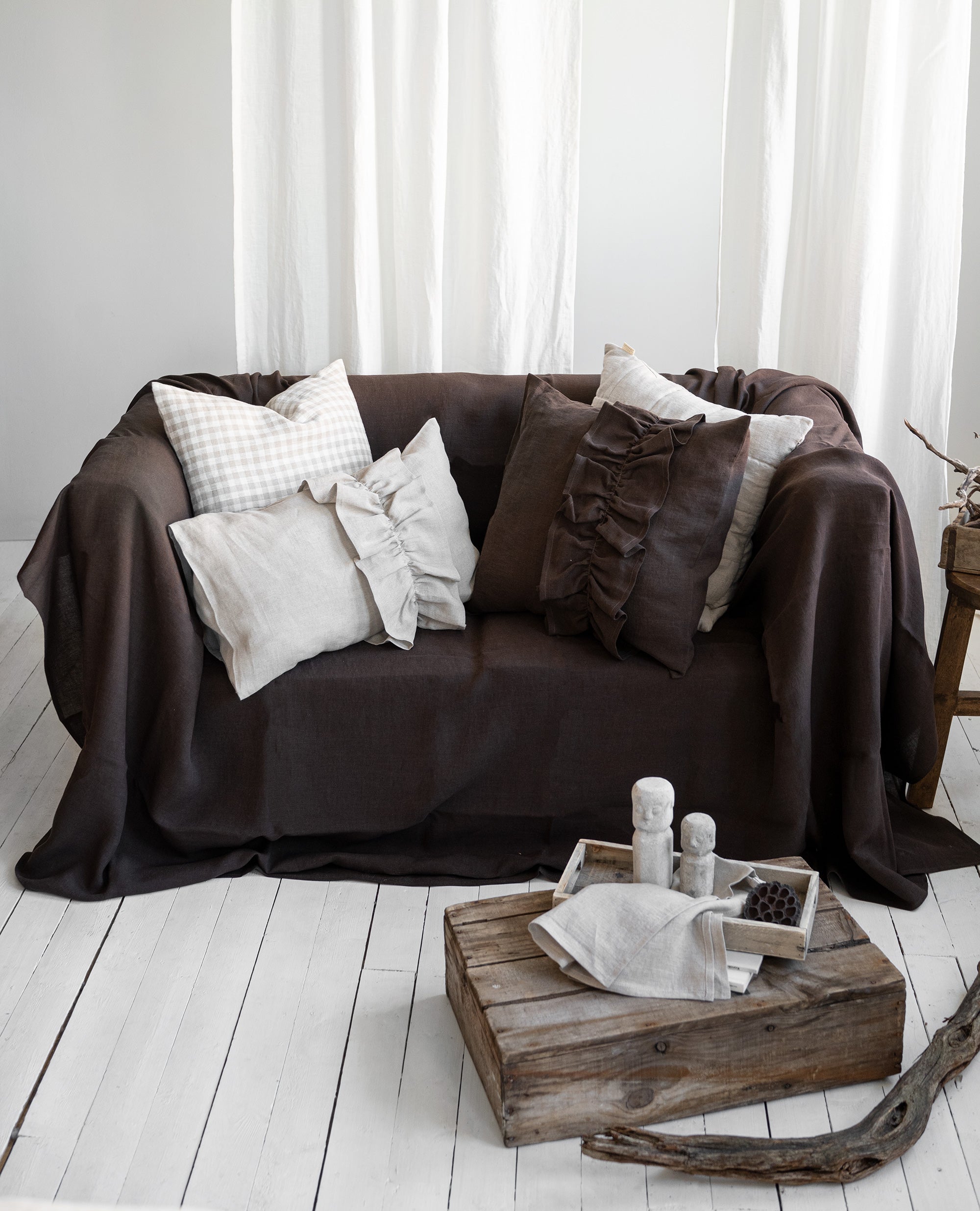 Linen Couch Cover in Chocolate
