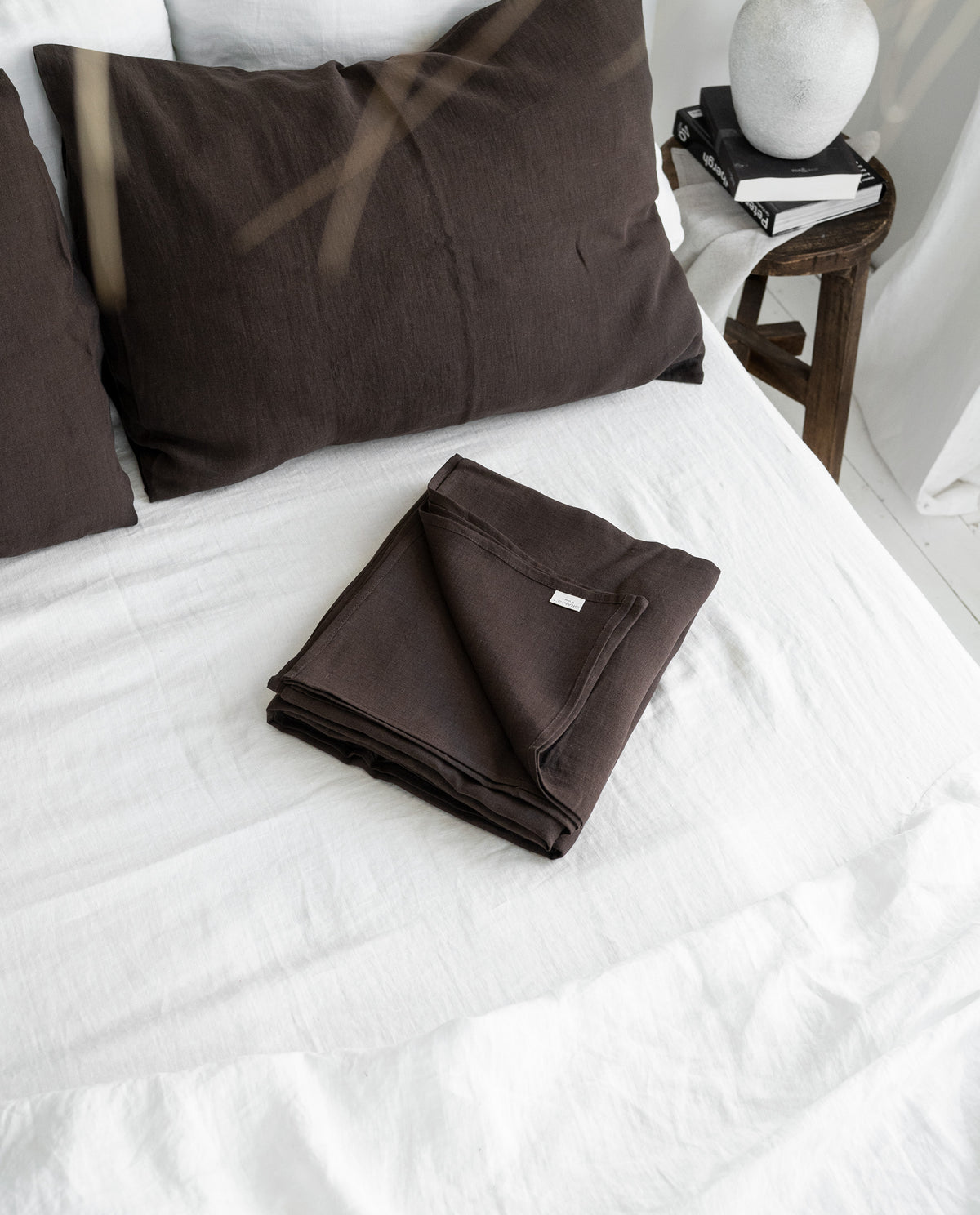 Linen Flat Sheet in Chocolate