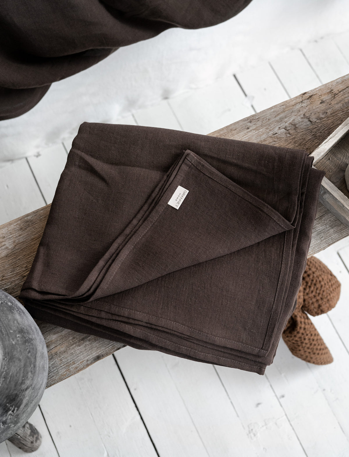 Linen Flat Sheet in Chocolate