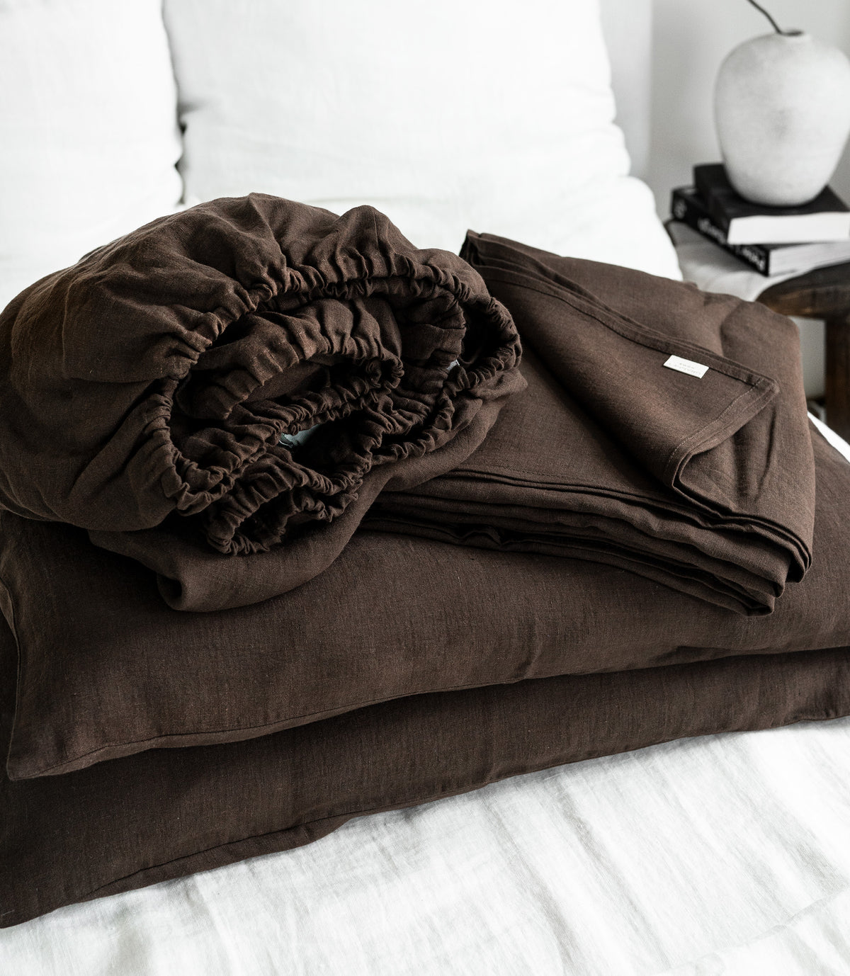 Linen Sheet Set in Chocolate