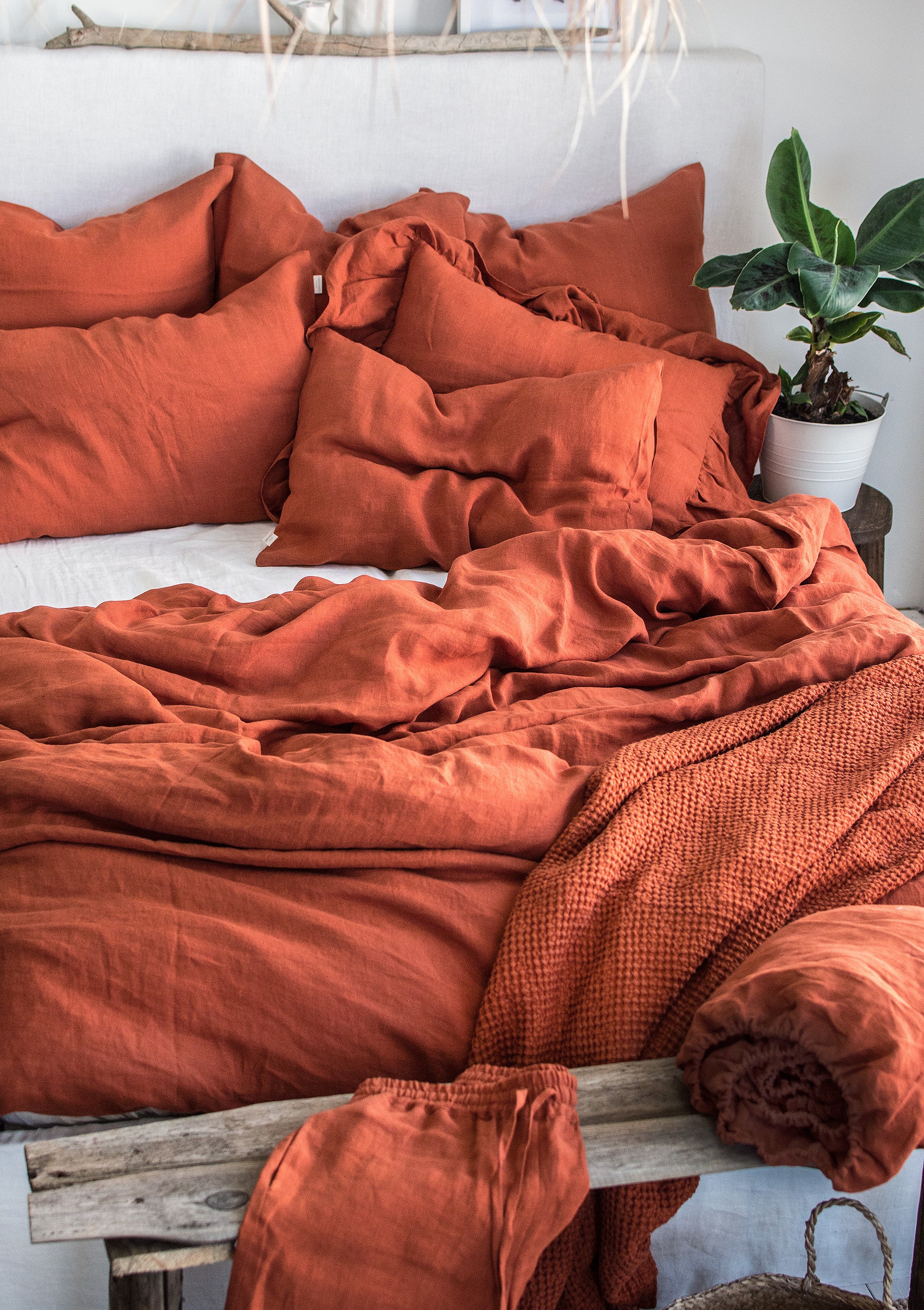 Linen Flat Sheet in Clay Red