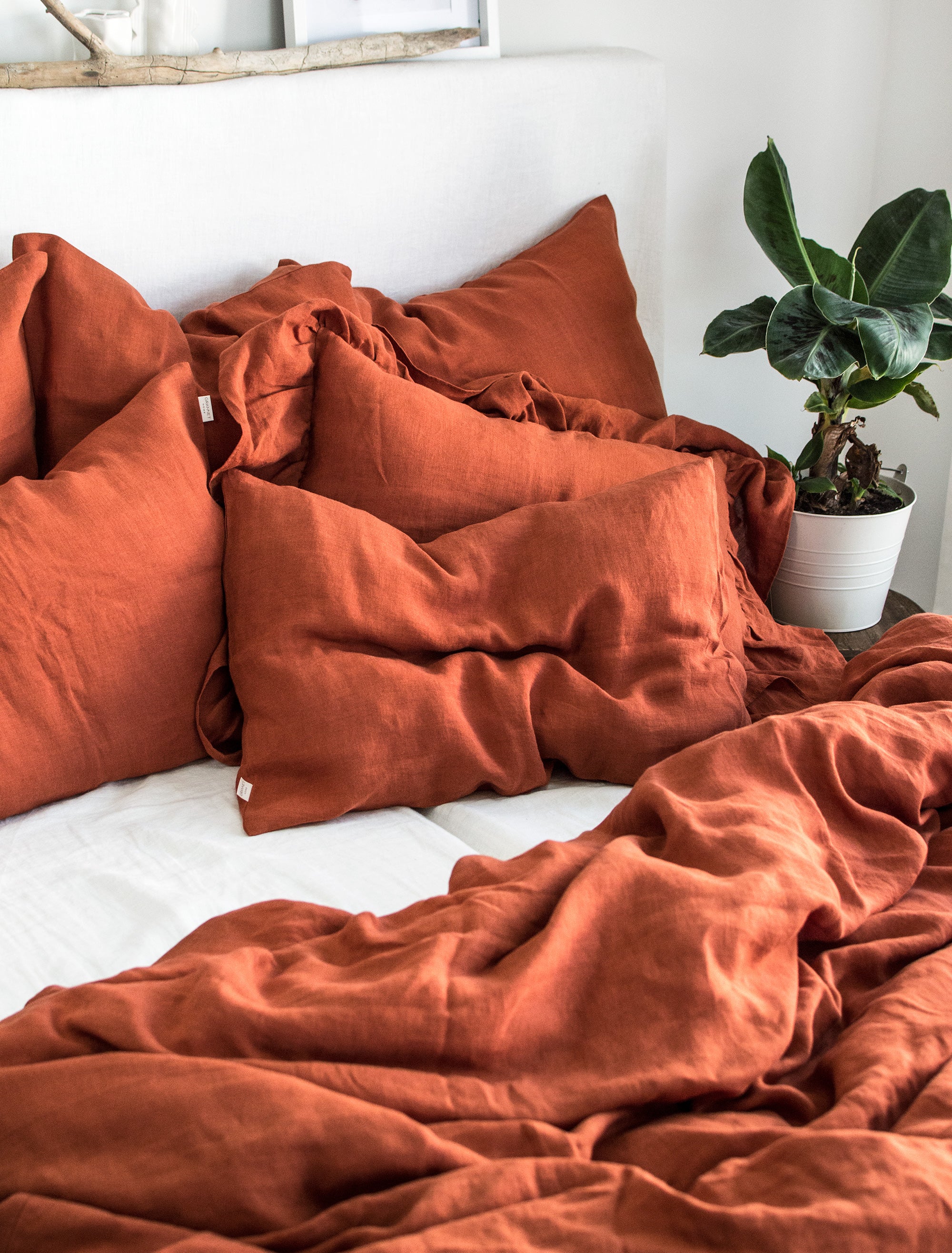 Linen Flat Sheet in Clay Red