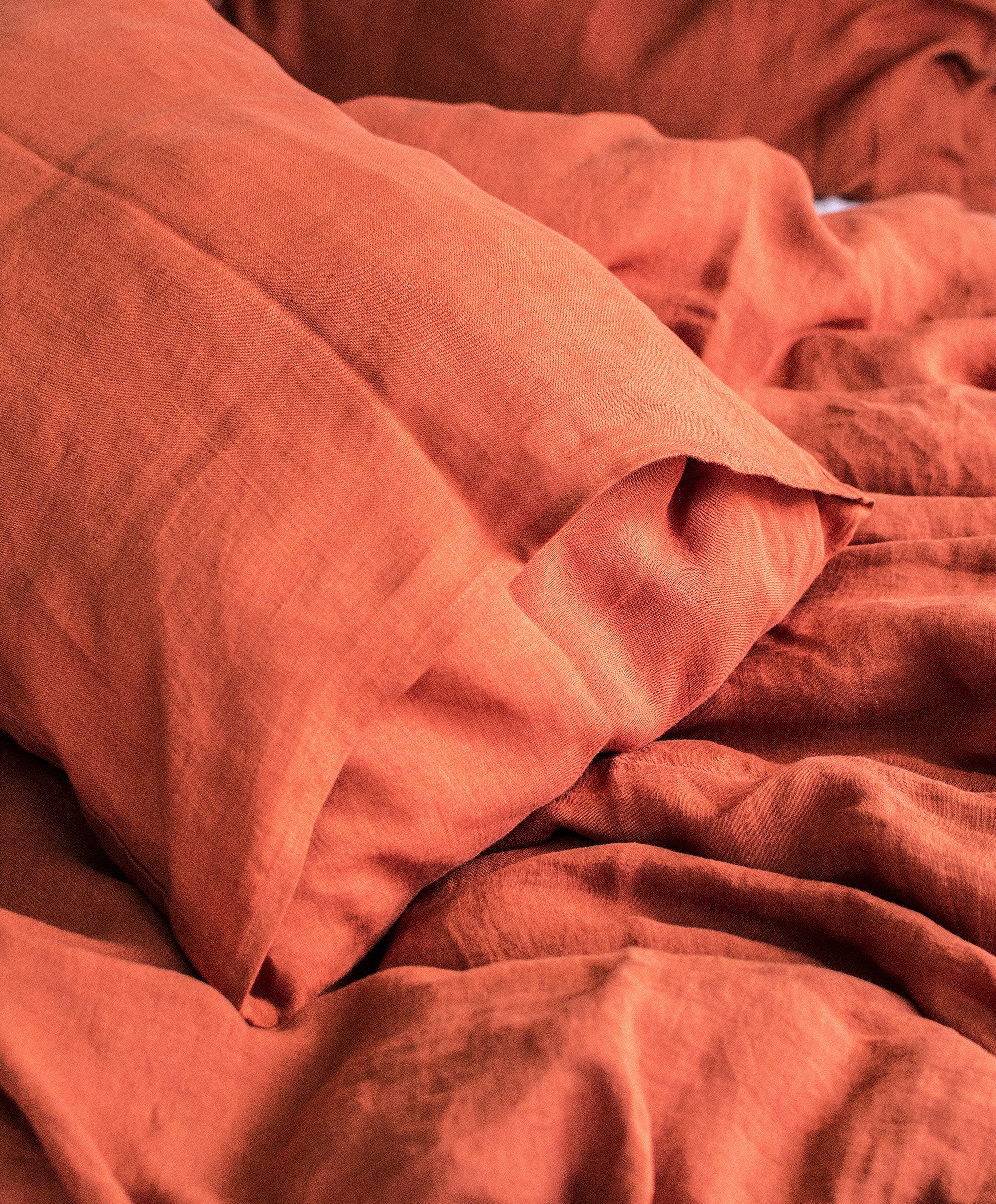 Linen Sheet Set in Clay Red