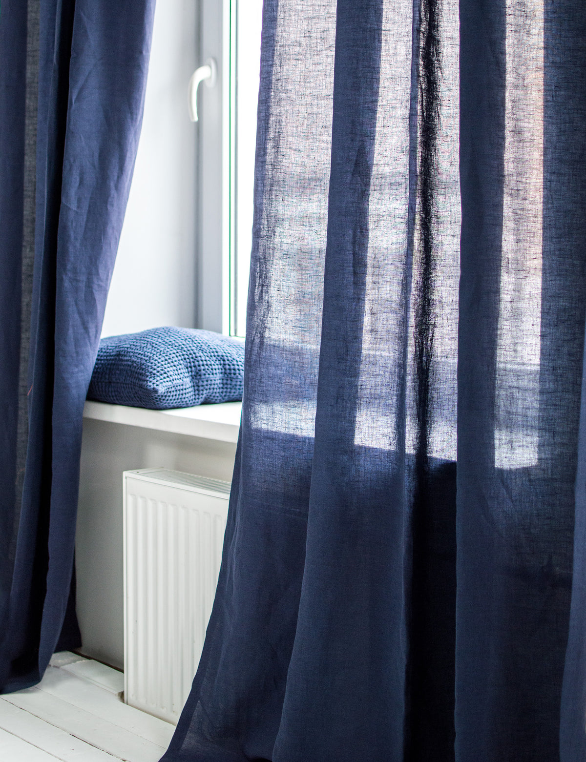 Linen Curtains in Midnight Blue