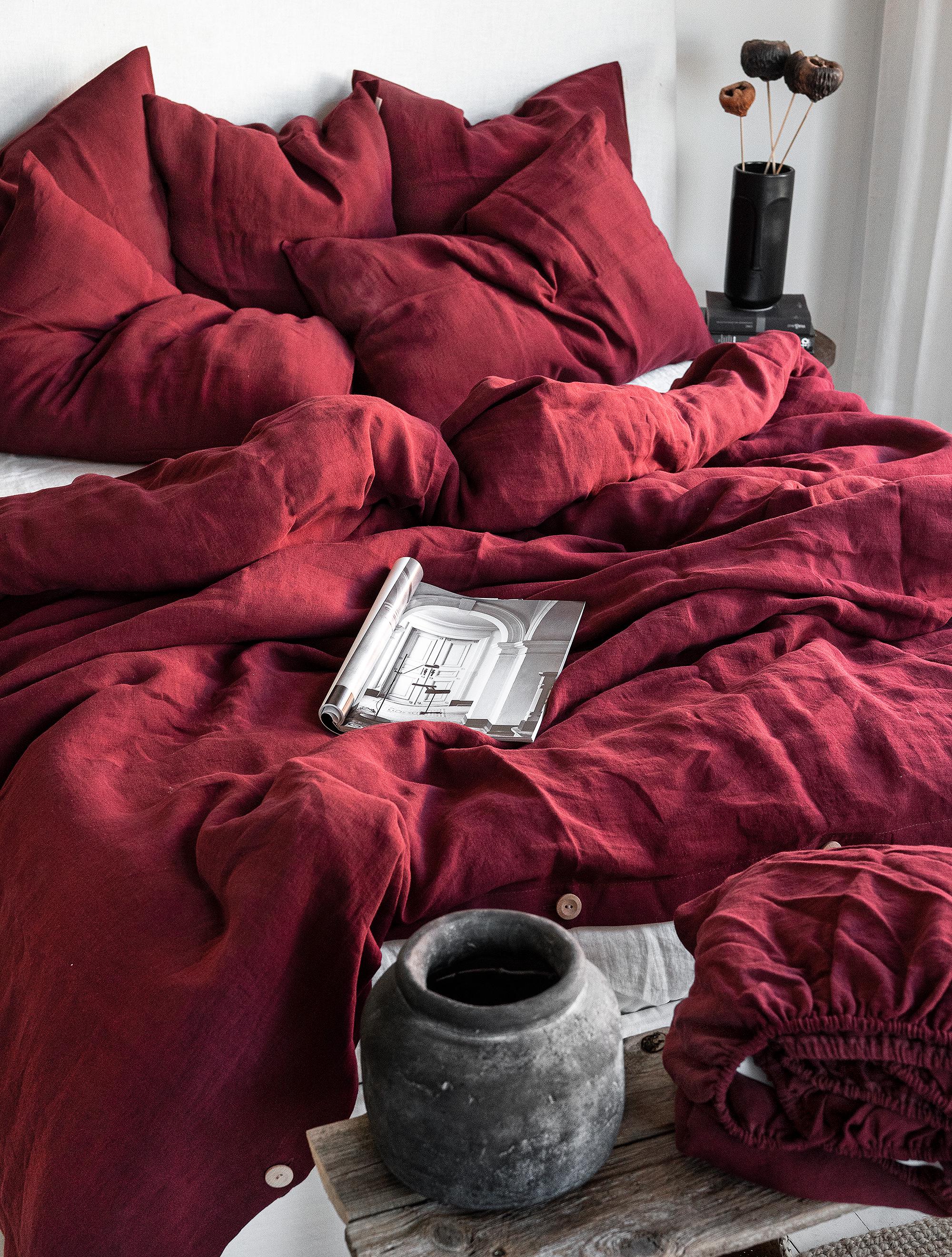 Linen Bedding Set in Maroon - Duvet Cover & 2 Pillowcases