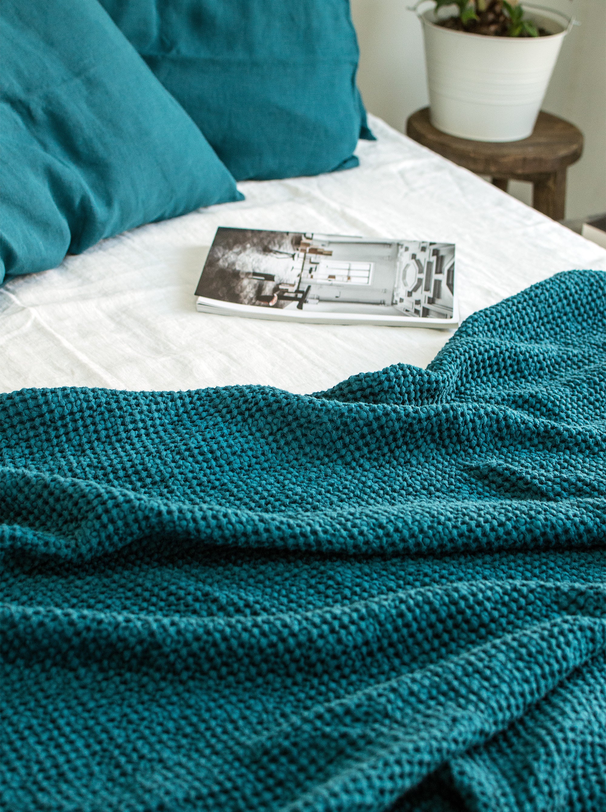 Waffle Blanket in Emerald Blue