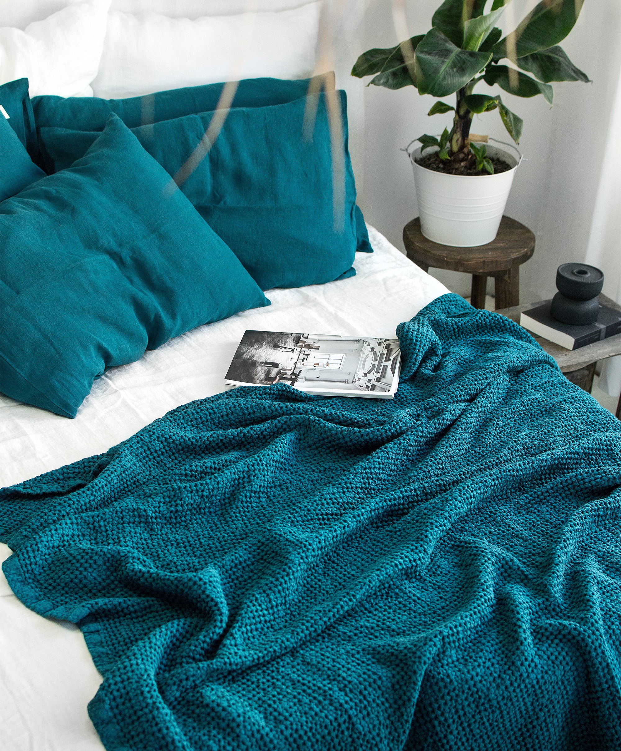 Waffle Blanket in Emerald Blue