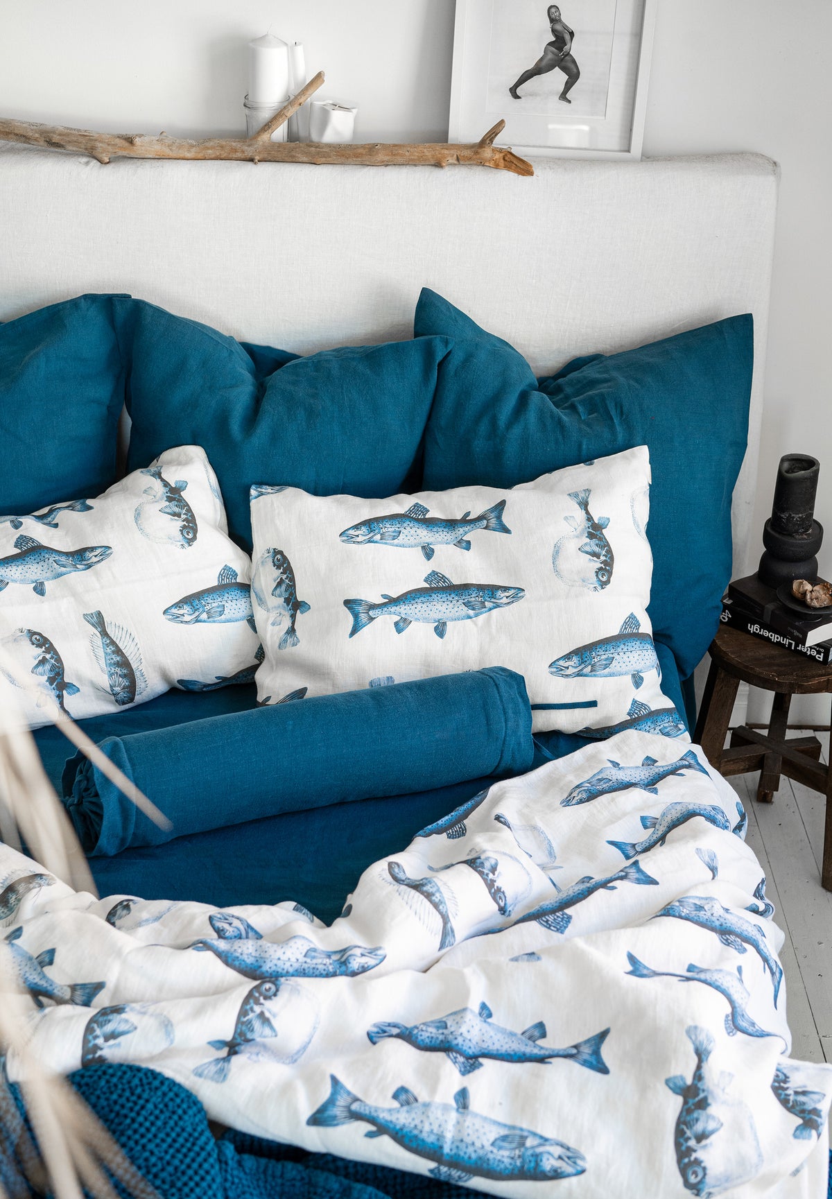 Linen Sheet Set in Fisherman + Lake Blue