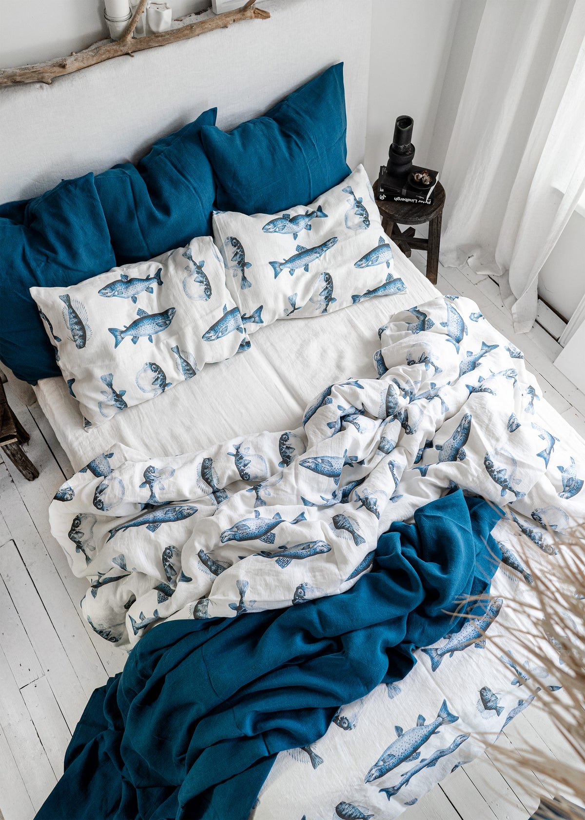 Linen Fitted Sheet in Fisherman pattern
