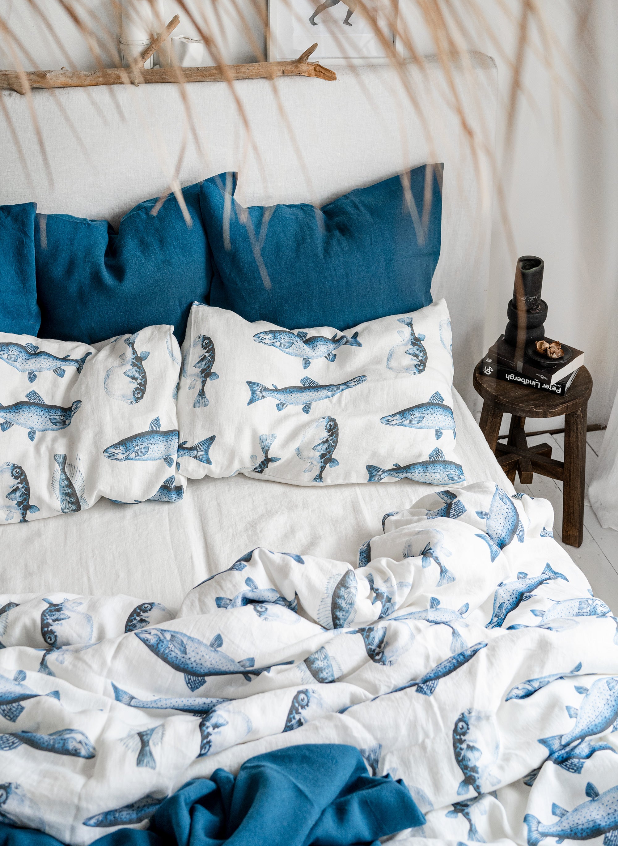 Fisherman Linen Pillowcase with Gingham Ribbon Closure