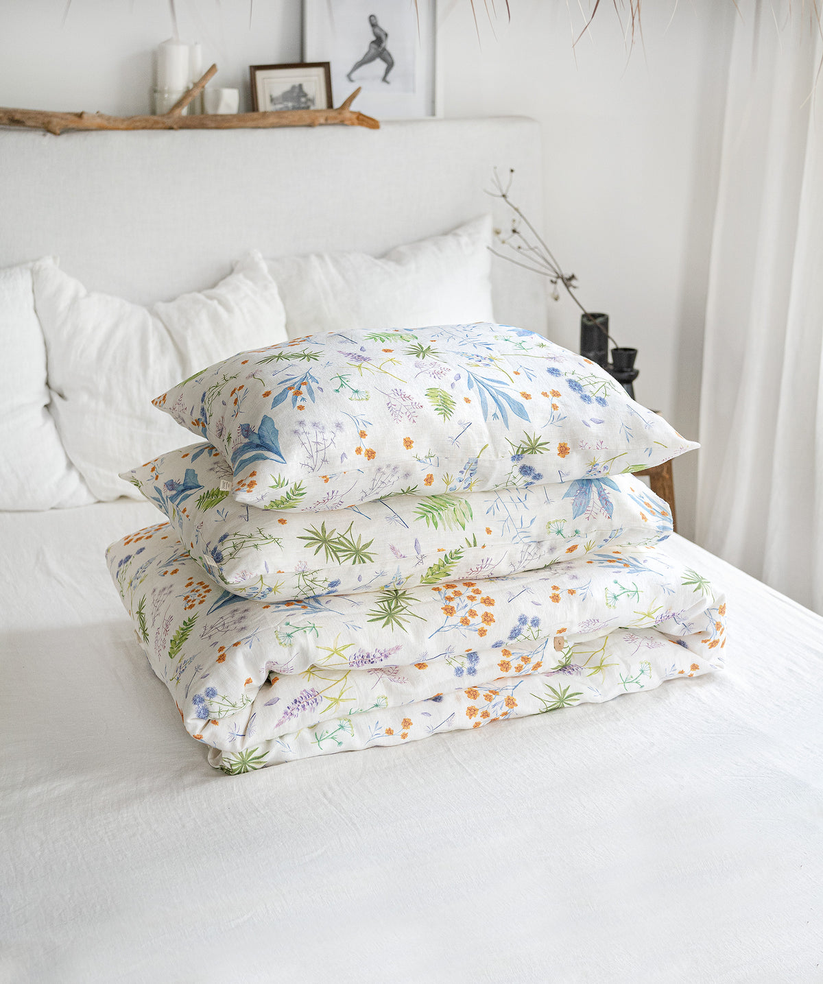 Linen Bedding Set in Floral - Duvet Cover & 2 Pillowcases