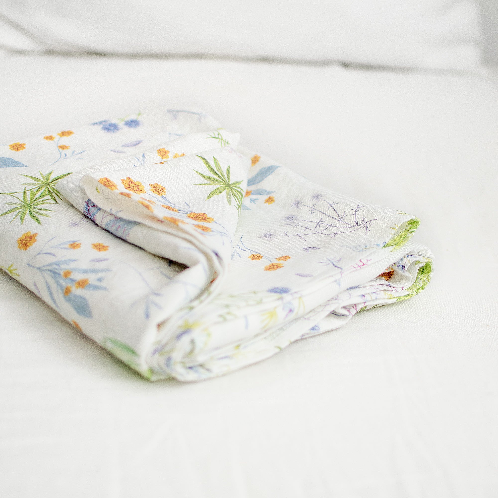 Linen Flat Sheet in Floral pattern