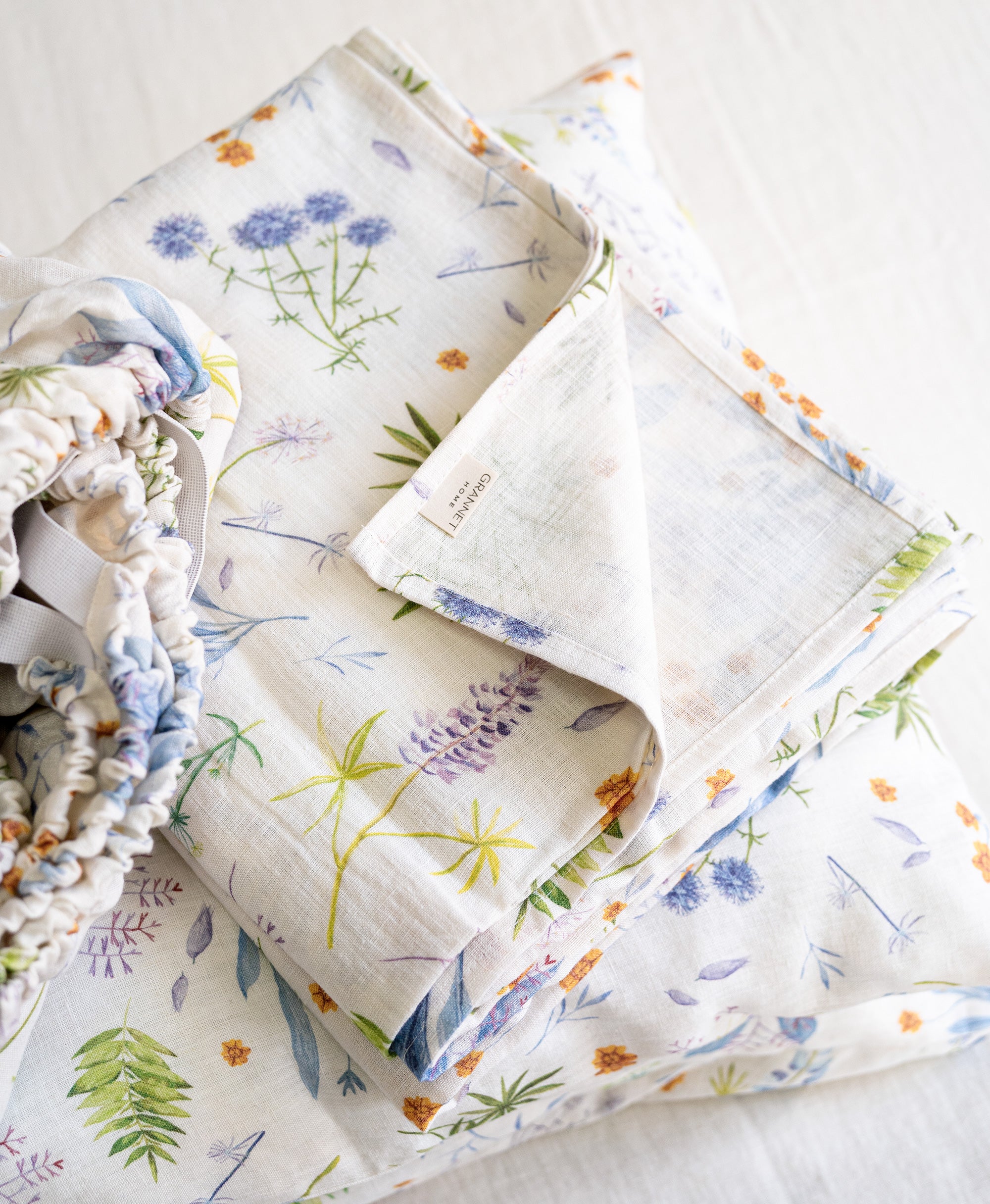 Linen Flat Sheet in Floral pattern