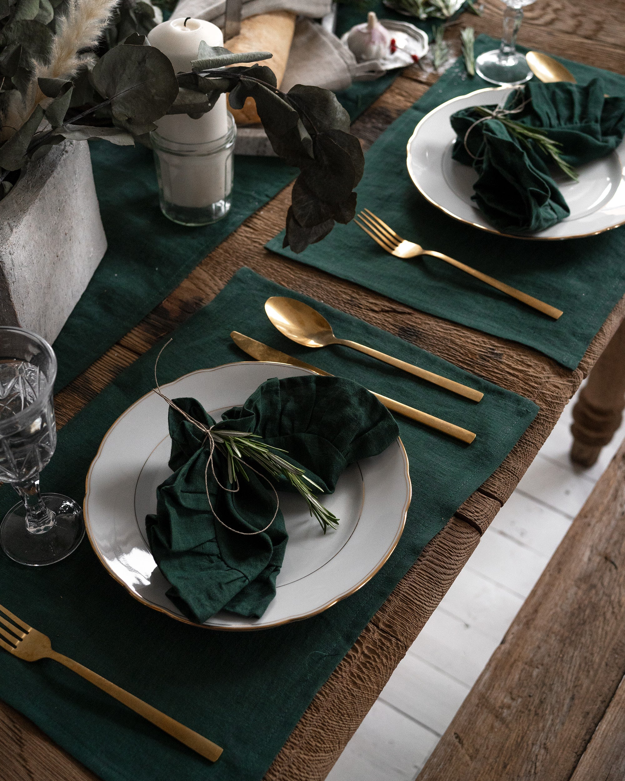 Linen Table Runner in Jungle Green
