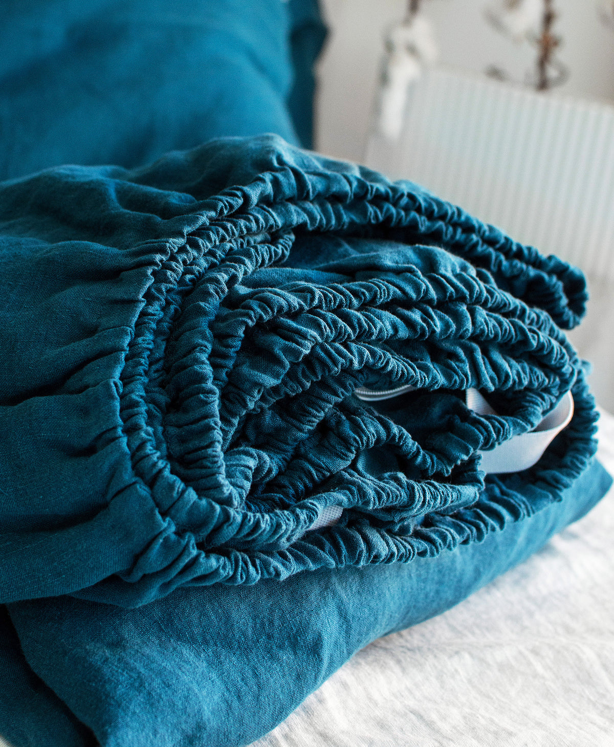 Linen Fitted Sheet in Lake Blue