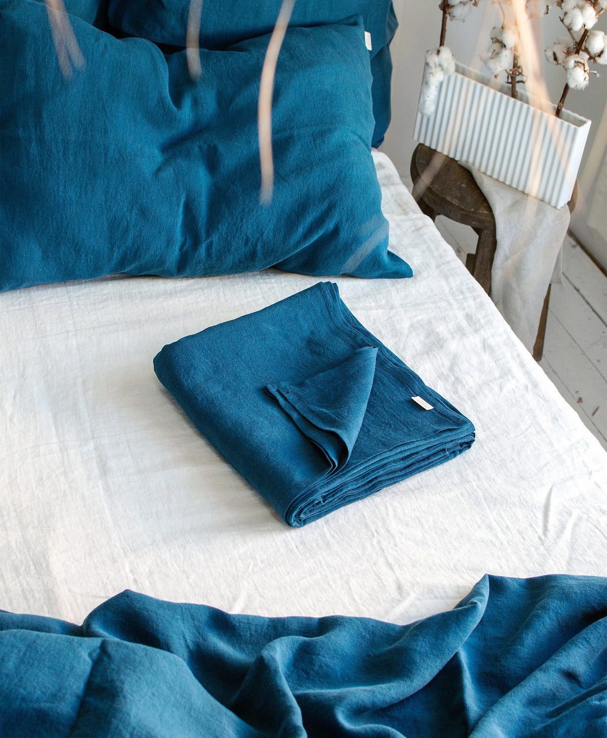 Linen Flat Sheet in Lake Blue