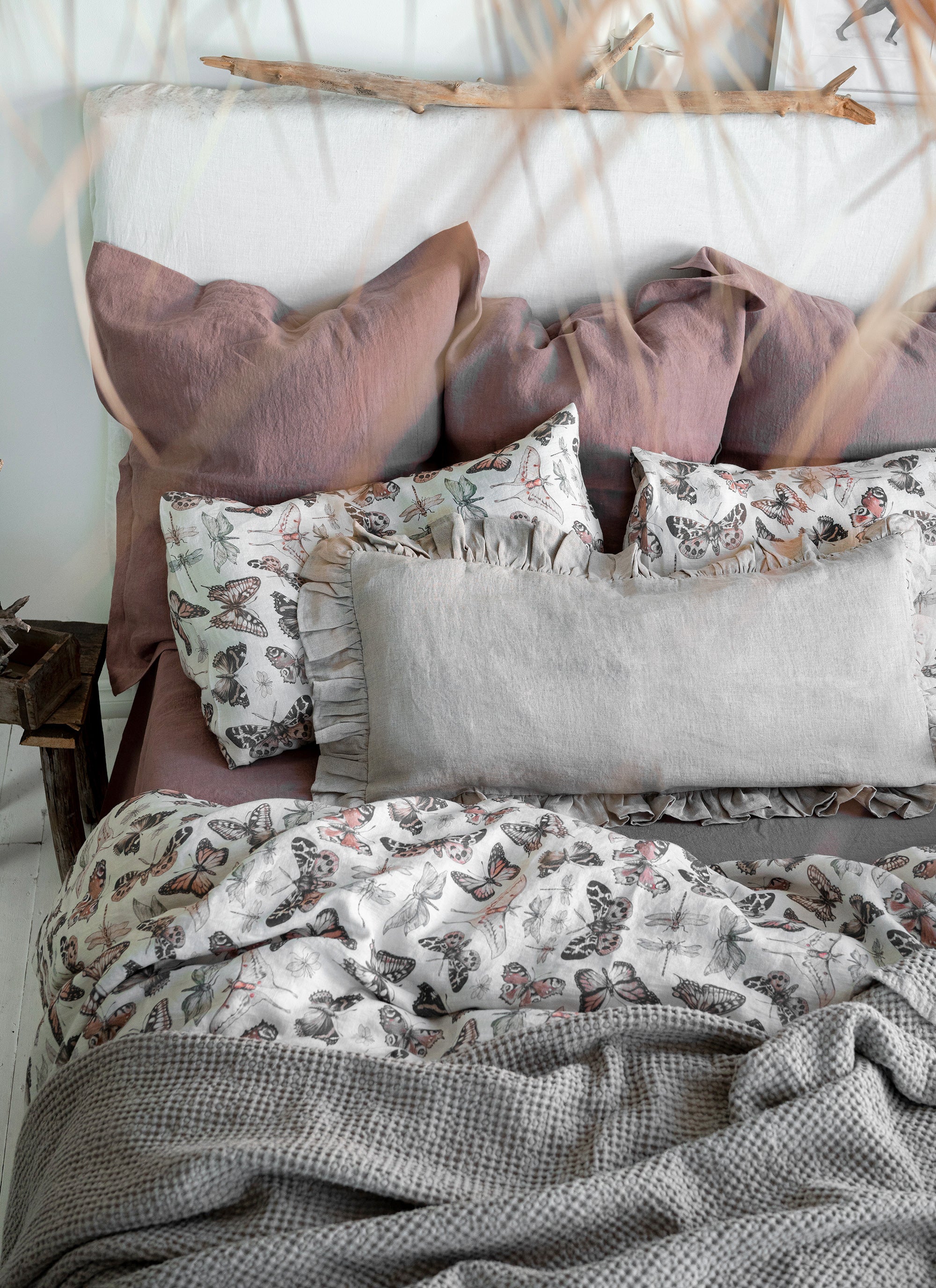 Linen Bedding Set in Butterfly - Duvet Cover & 2 Pillowcases