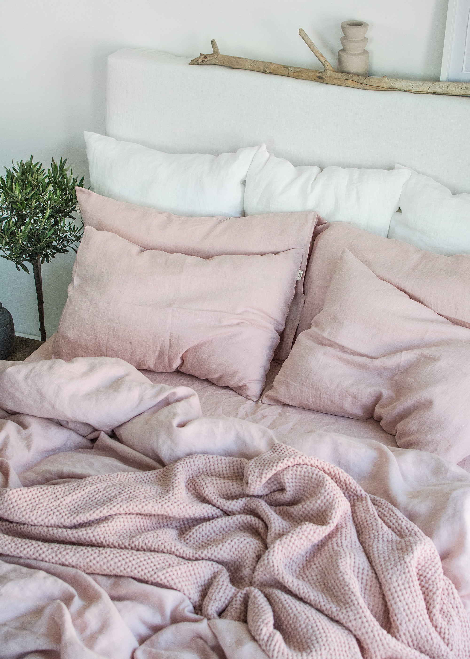 Linen Fitted Sheet in Dusty Rose