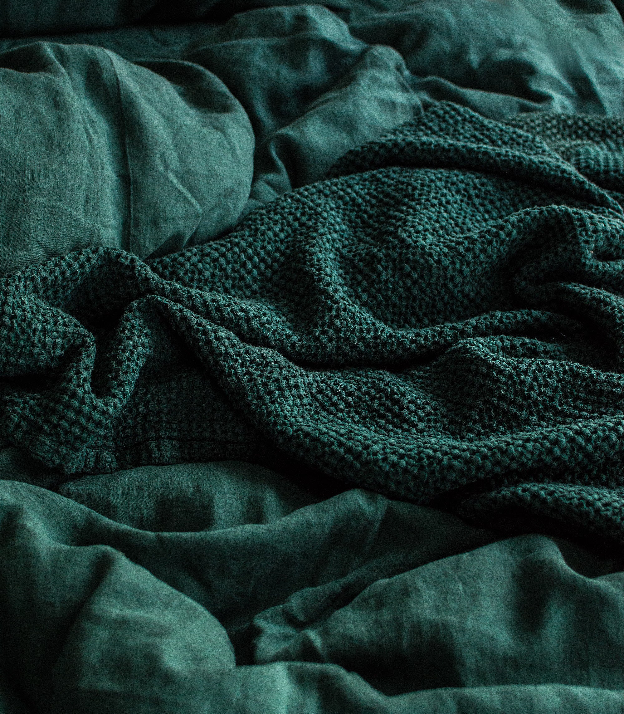 Linen Flat Sheet in Jungle Green