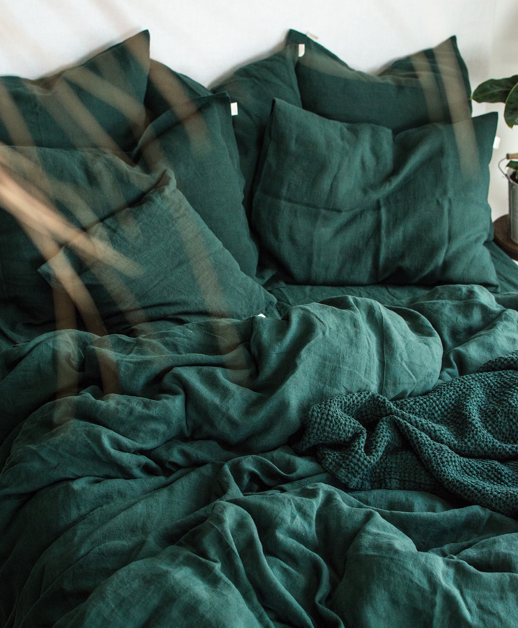 Linen Flat Sheet in Jungle Green