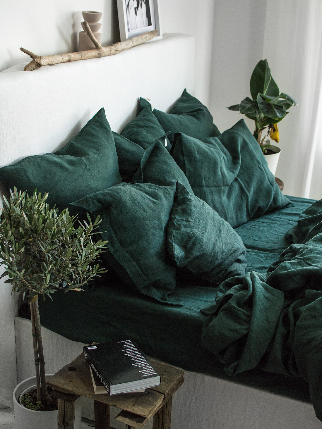 Linen Sheet Set in Jungle Green