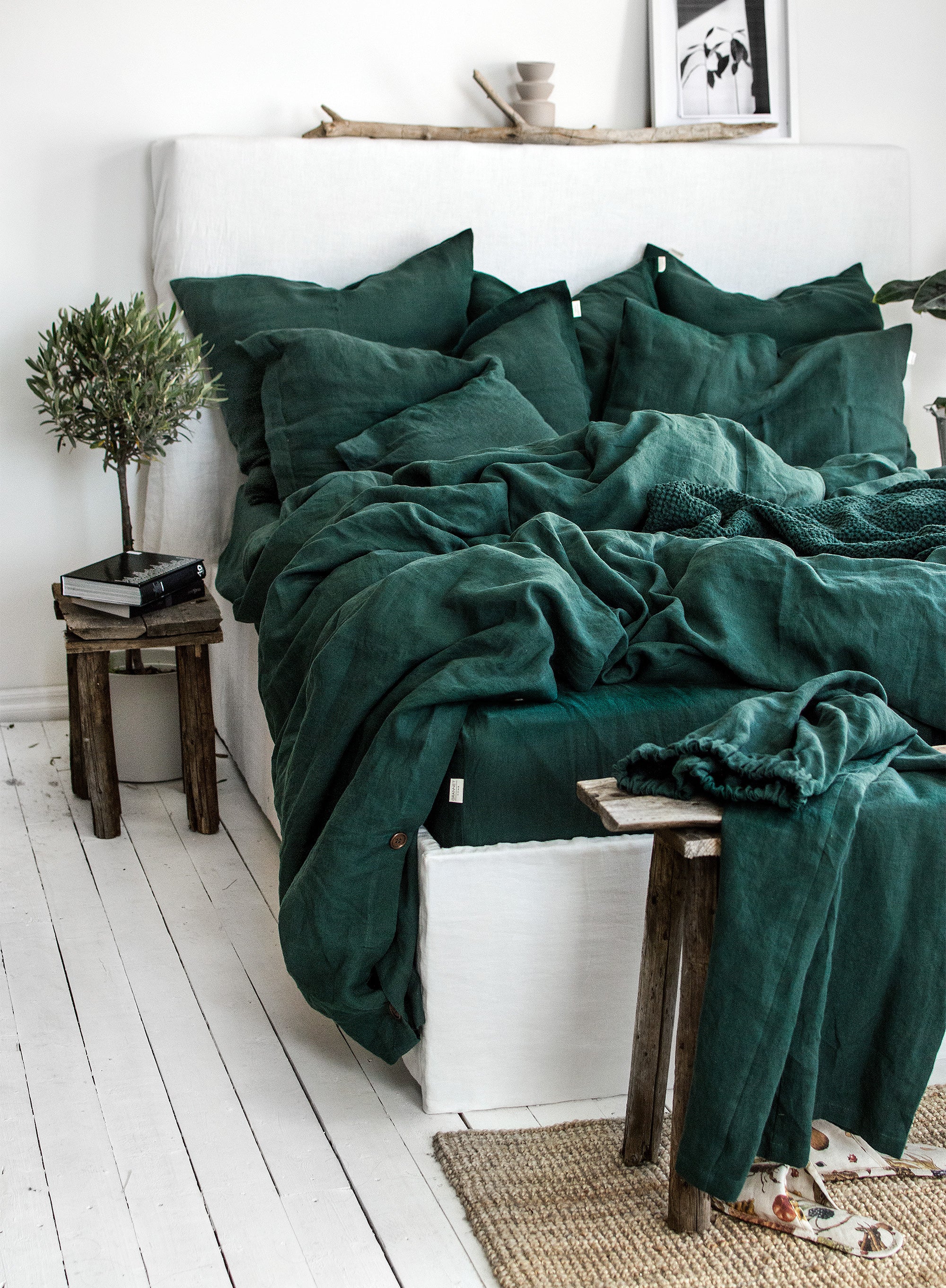 Linen Flat Sheet in Jungle Green