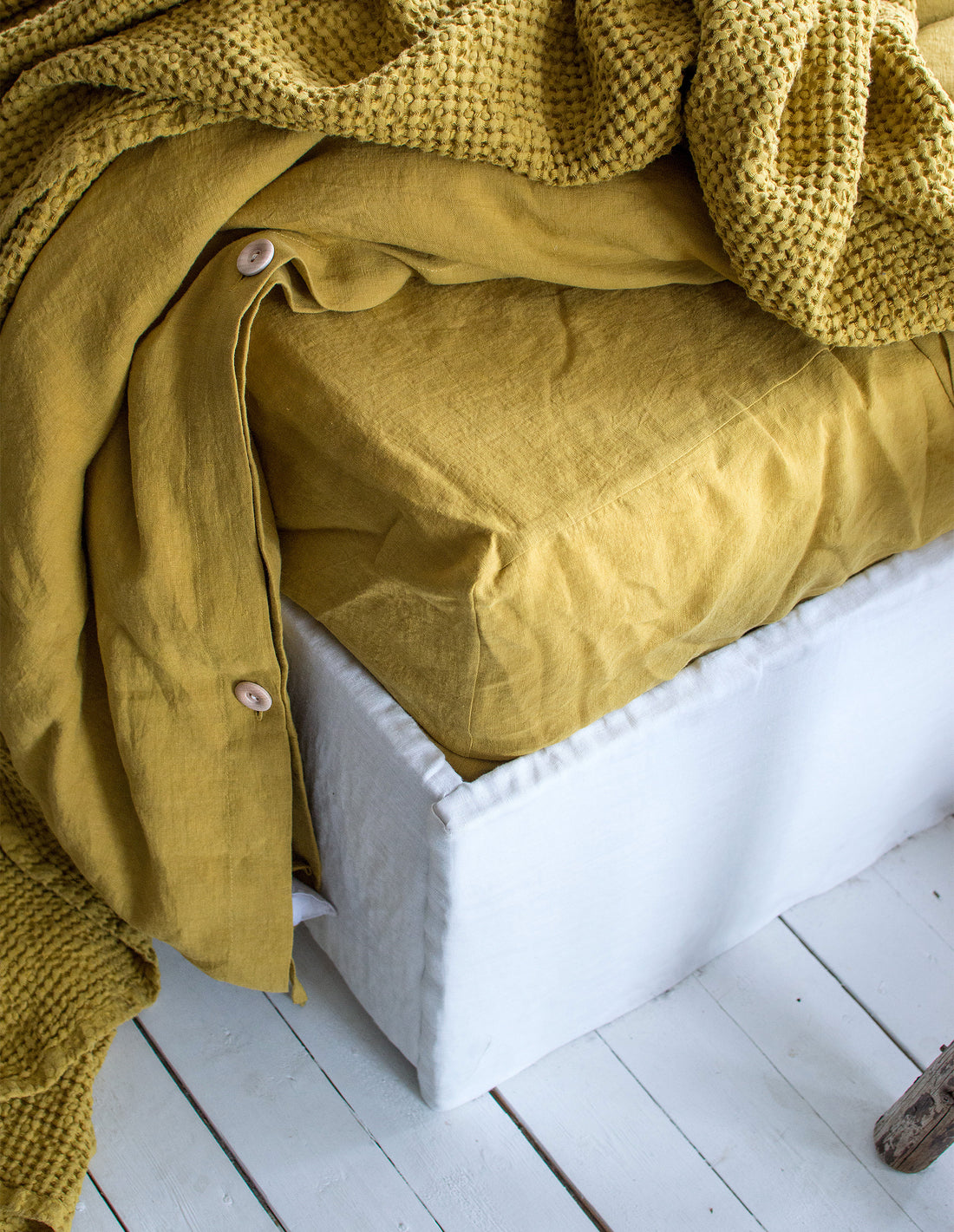 Linen Fitted Sheet in Yellow Ochre
