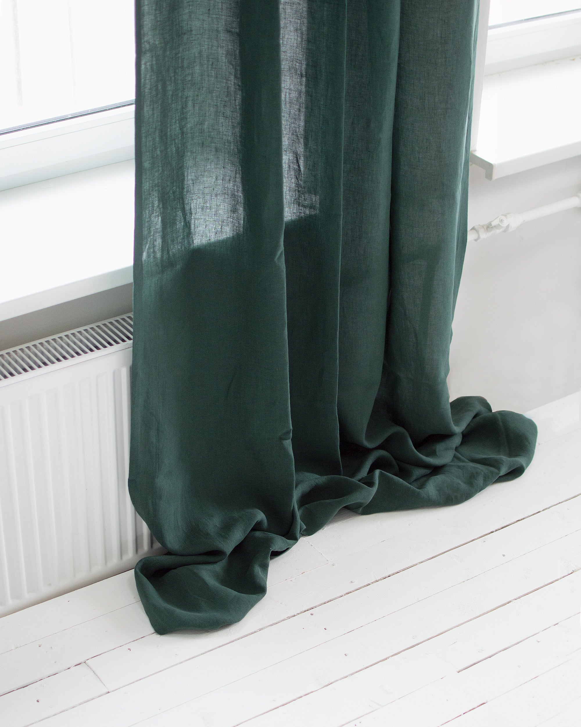 Linen Curtains in Jungle Green