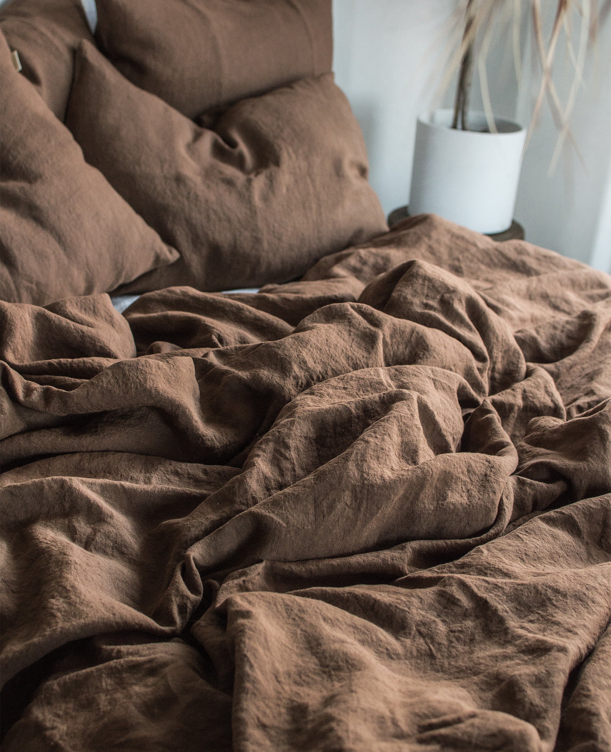 Linen Duvet Cover in Walnut