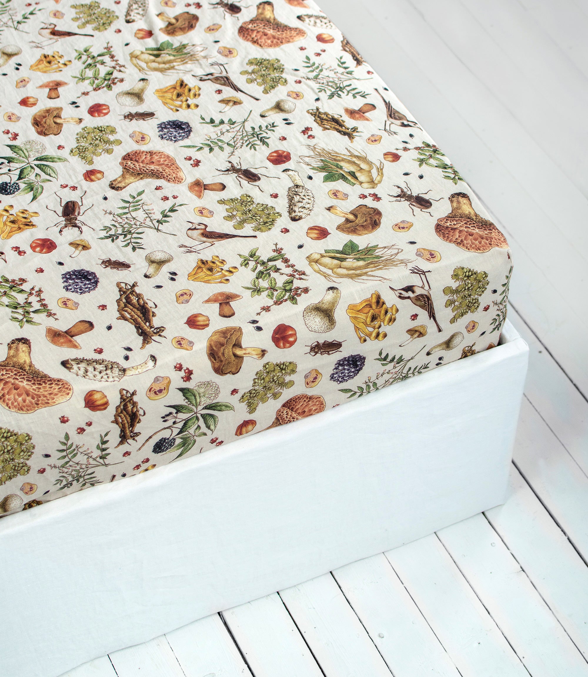 Linen Fitted Sheet in Mushroom