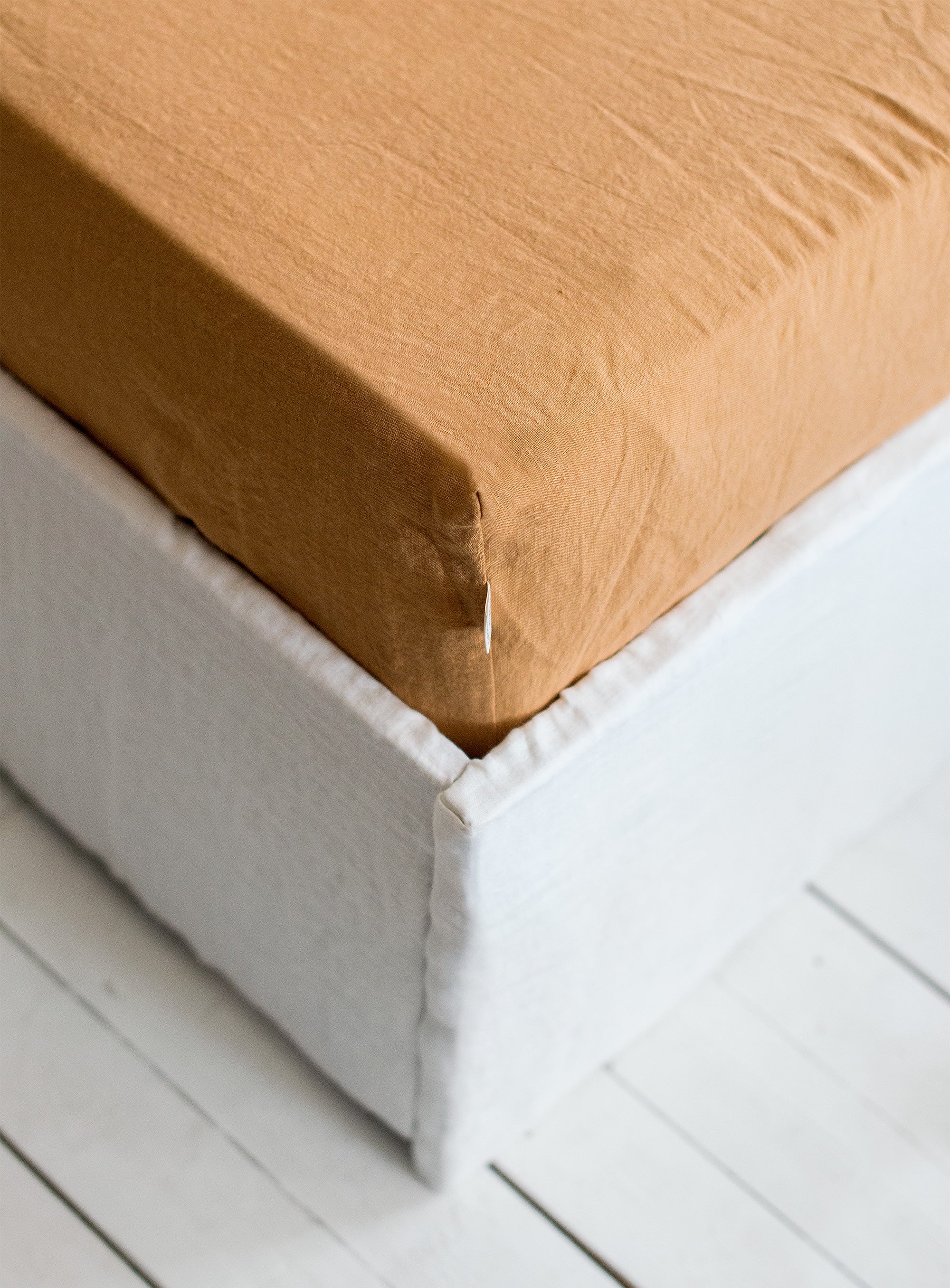 Linen Flat Sheet in Peanut