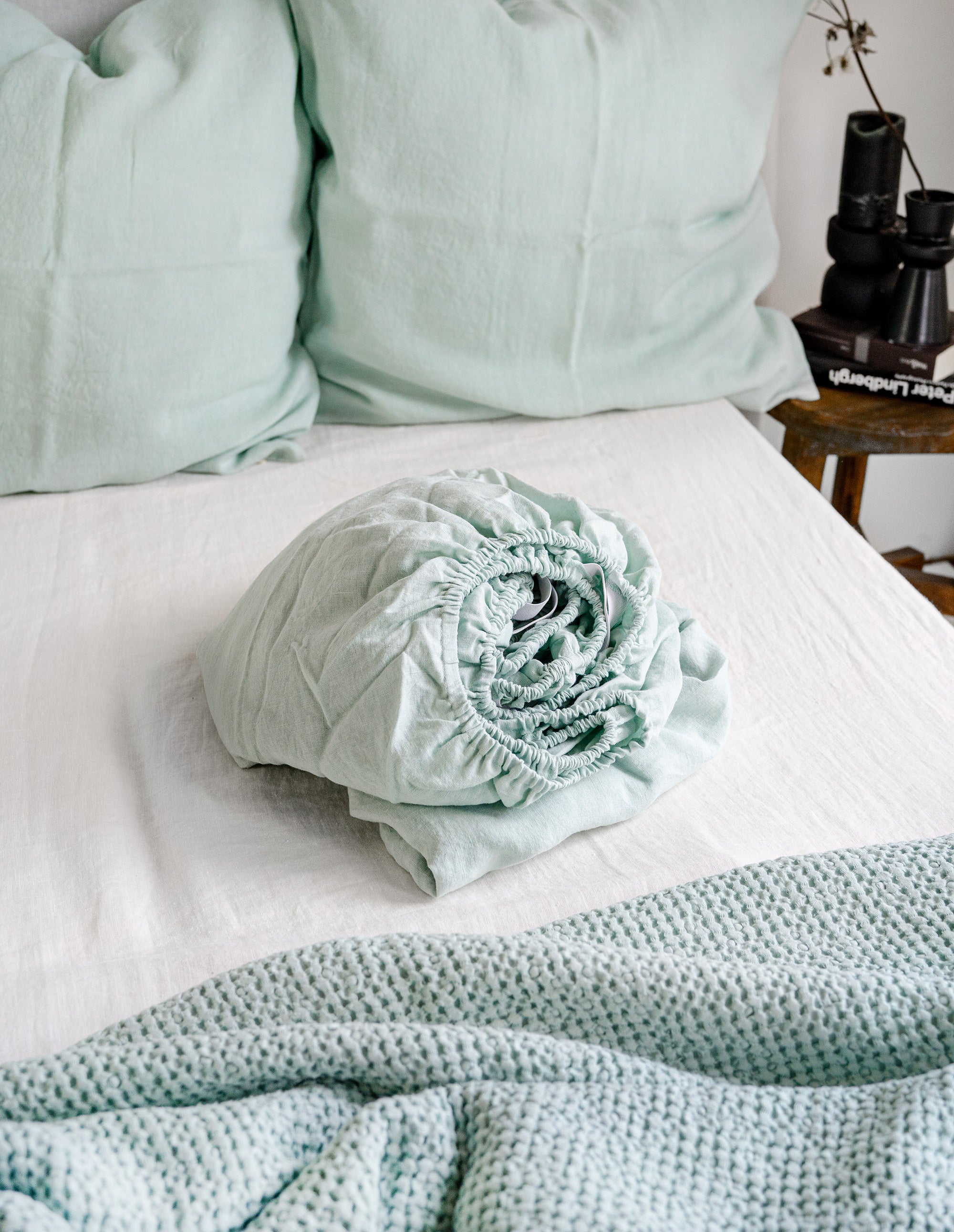 Linen Fitted Sheet in Mint Green