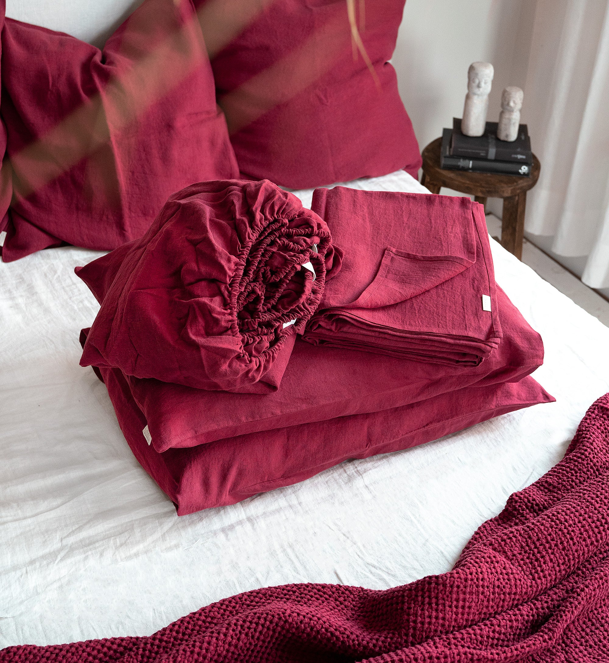 Linen Sheet Set in Raspberry