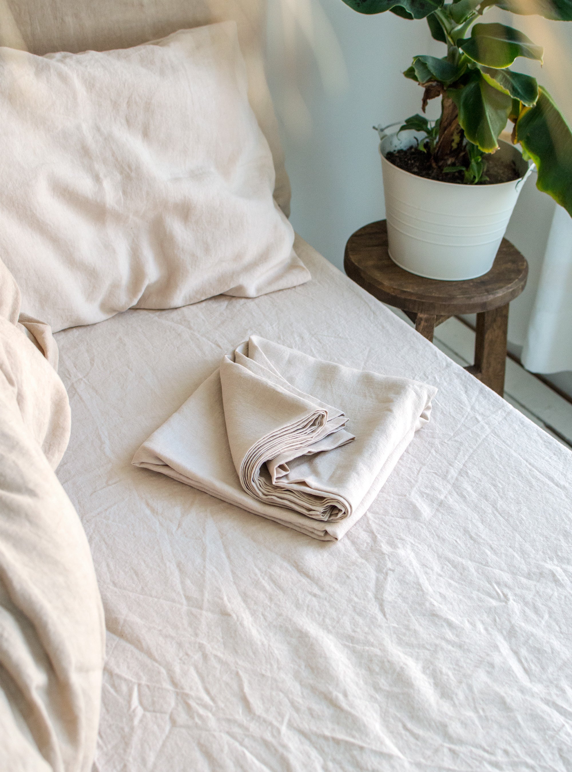 Linen Flat Sheet in Cream