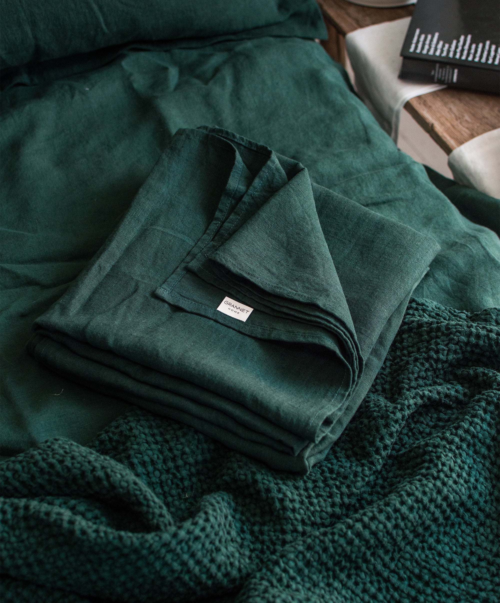 Linen Flat Sheet in Jungle Green