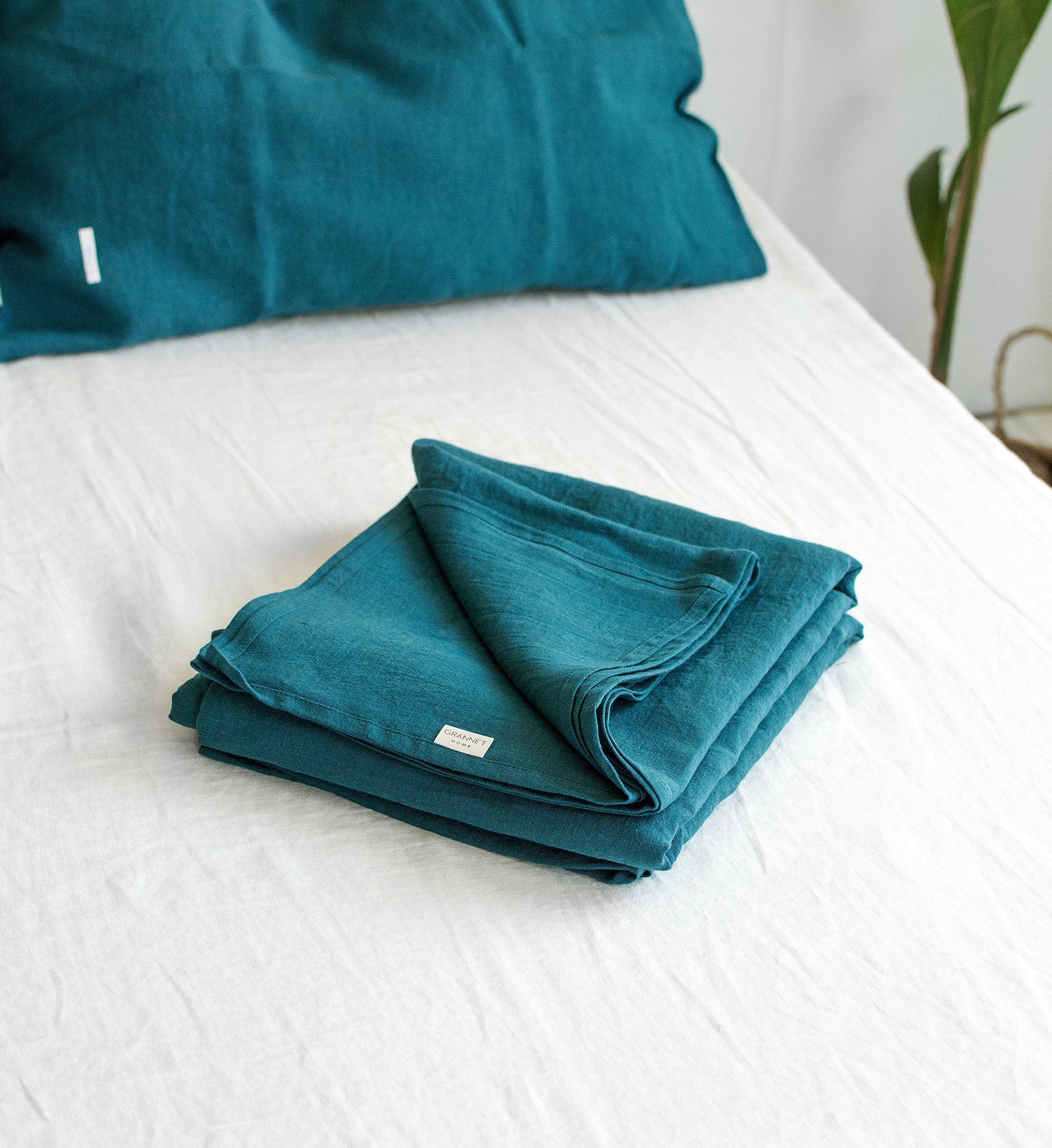 Linen Flat Sheet in Emerald Blue