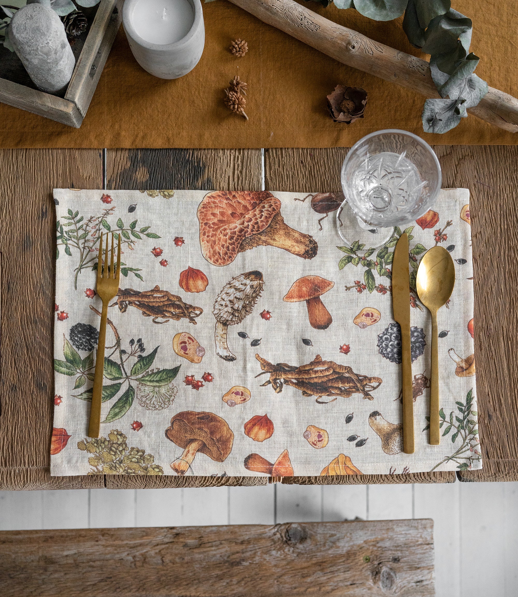Linen Placemat in Mushroom