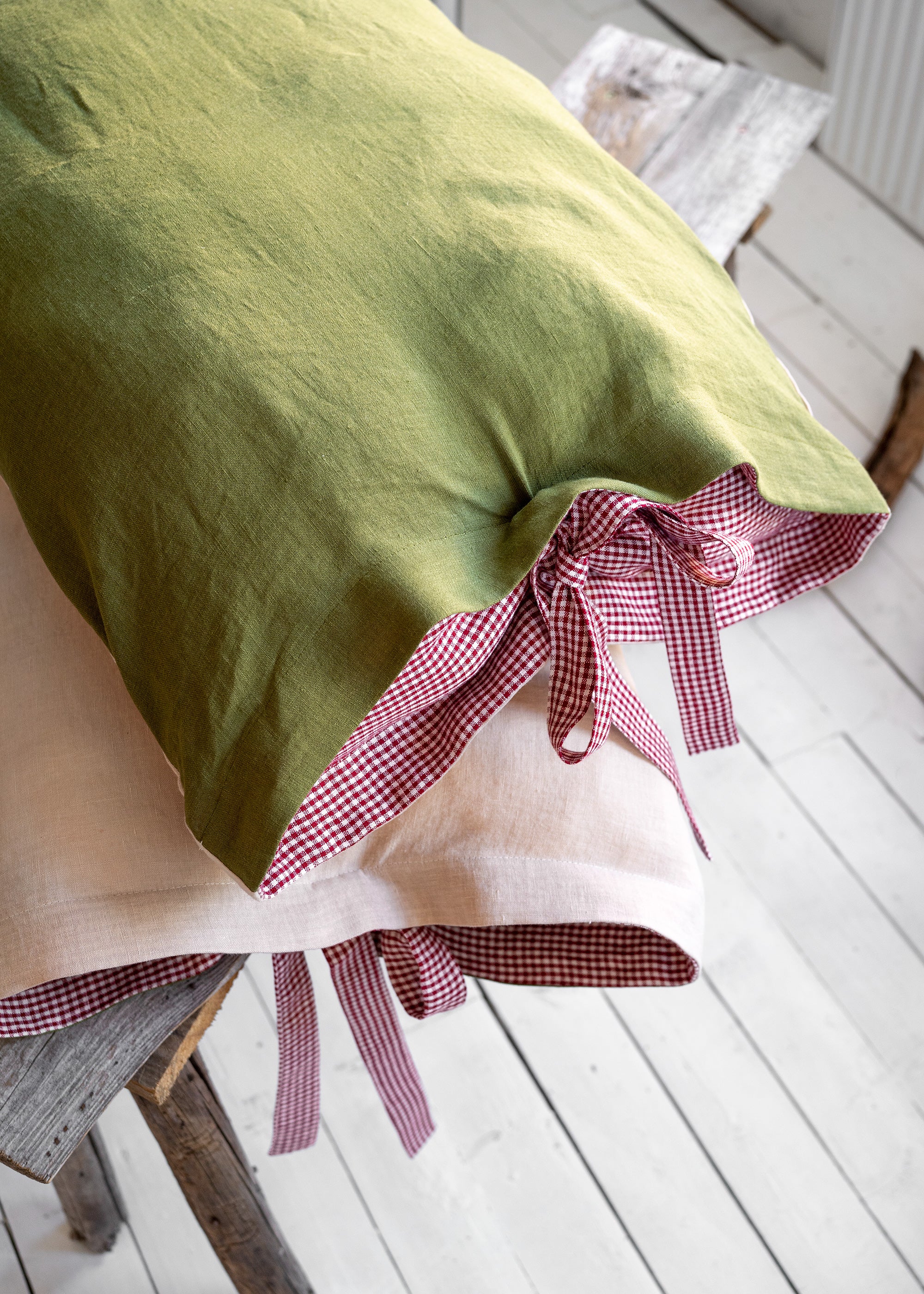 Two Sided Linen Pillowcase with Gingham Ribbon in Moss Green & Cream