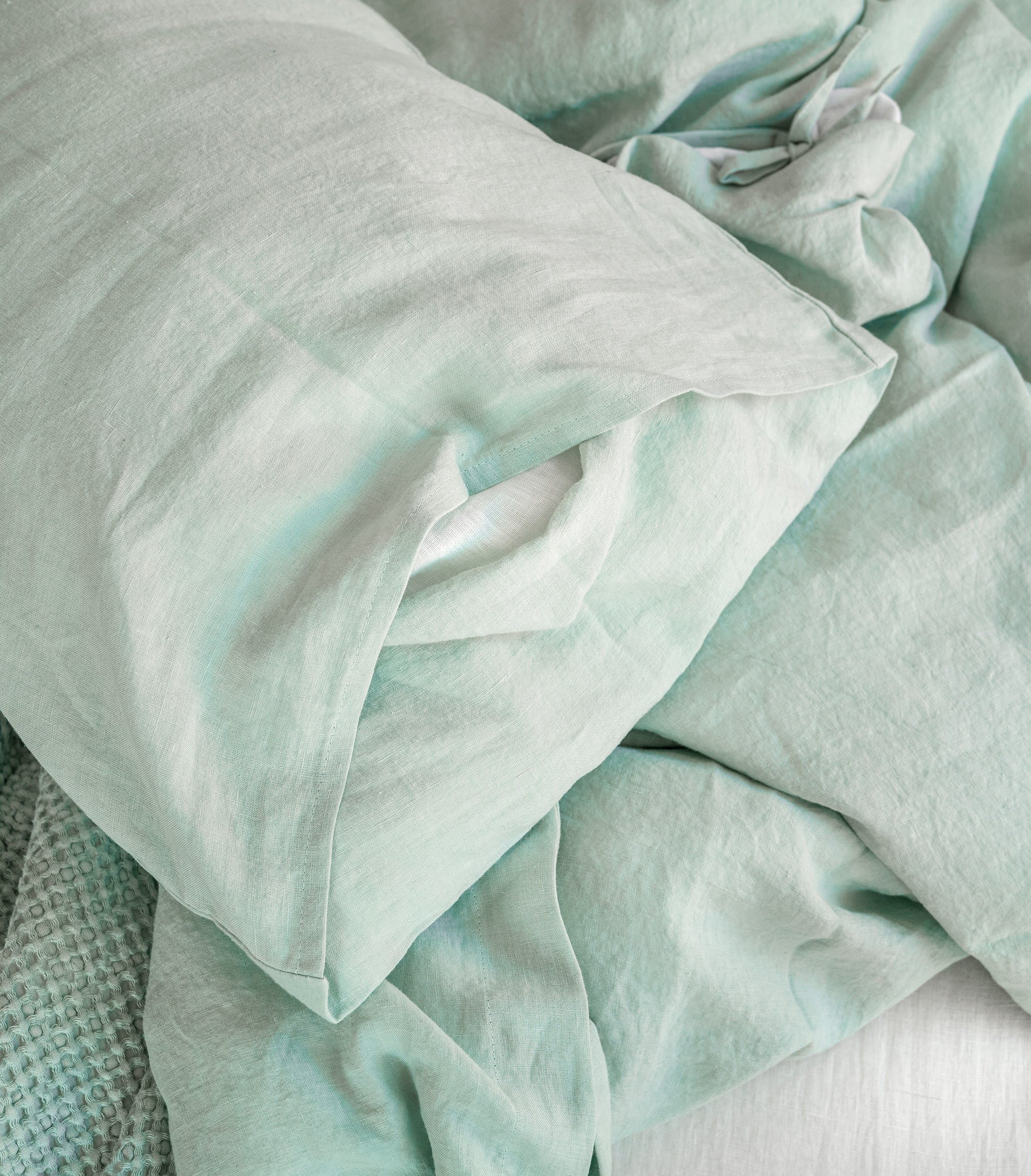 Linen Bedding Set in Mint Green - Duvet Cover & 2 Pillowcases
