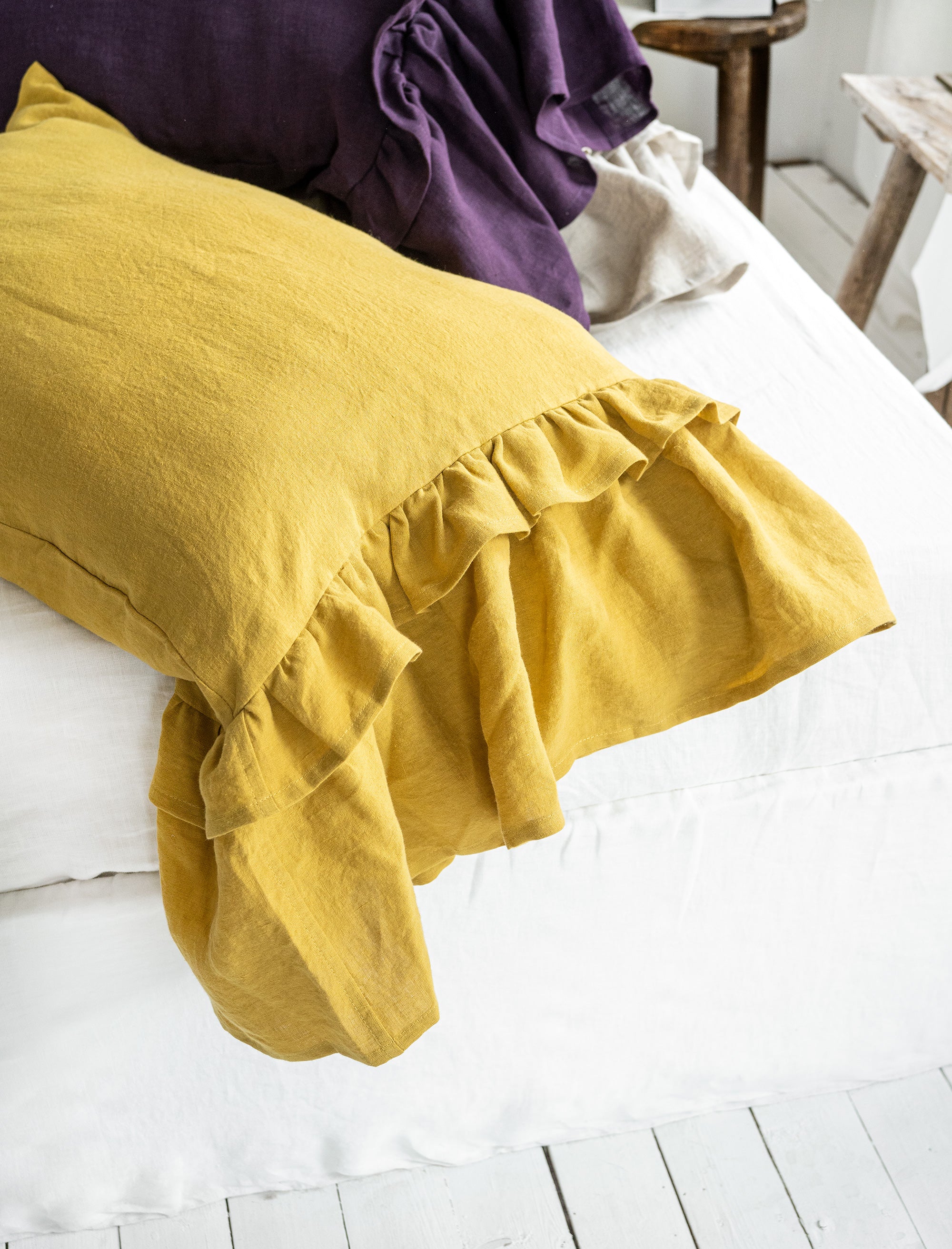 Linen Pillowcase with Double Ruffle
