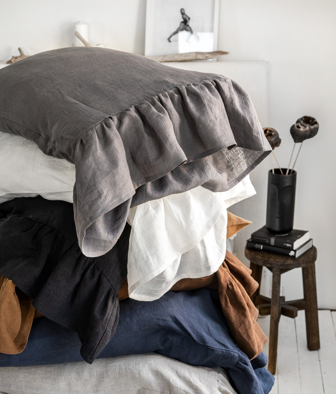 Linen Pillowcase with Side Ruffle