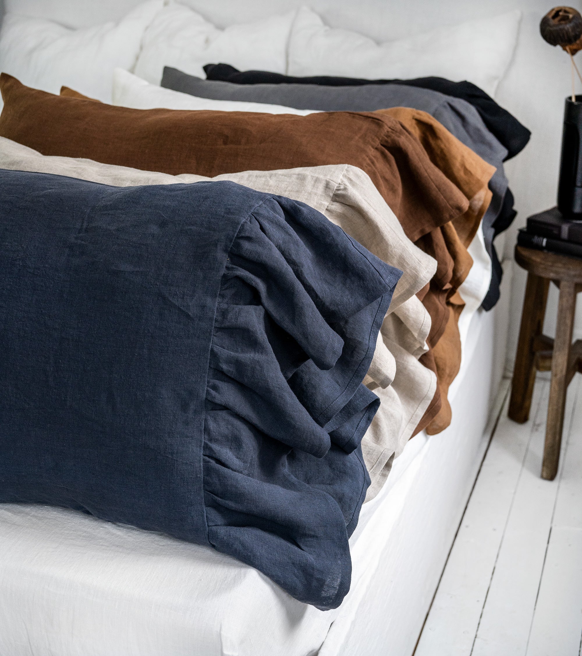 Linen Pillowcase with Side Ruffle