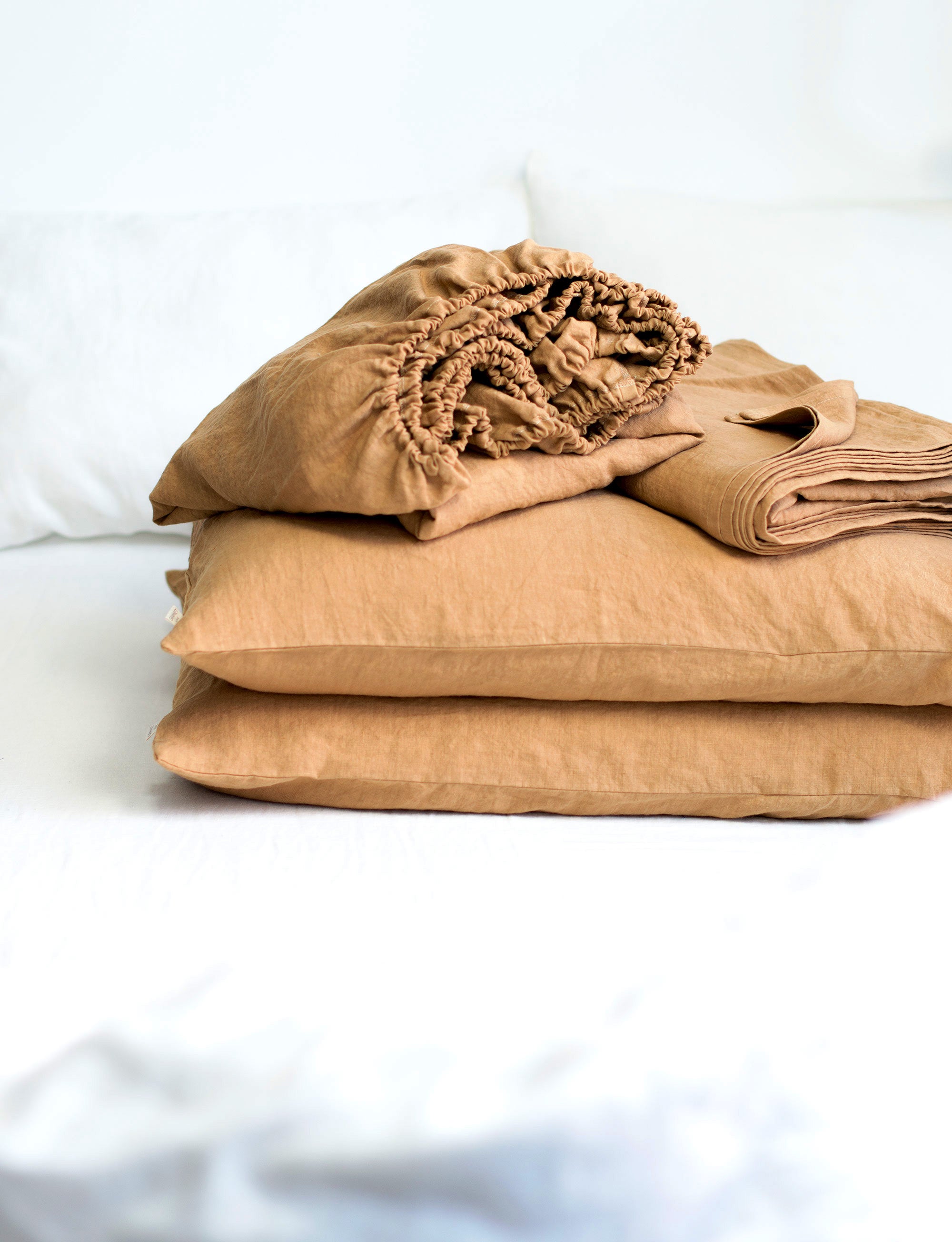 Linen Sheet Set in Peanut