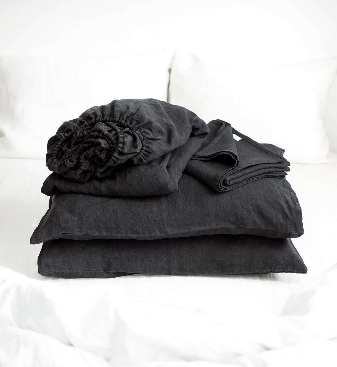 Linen Sheet Set in Space Black